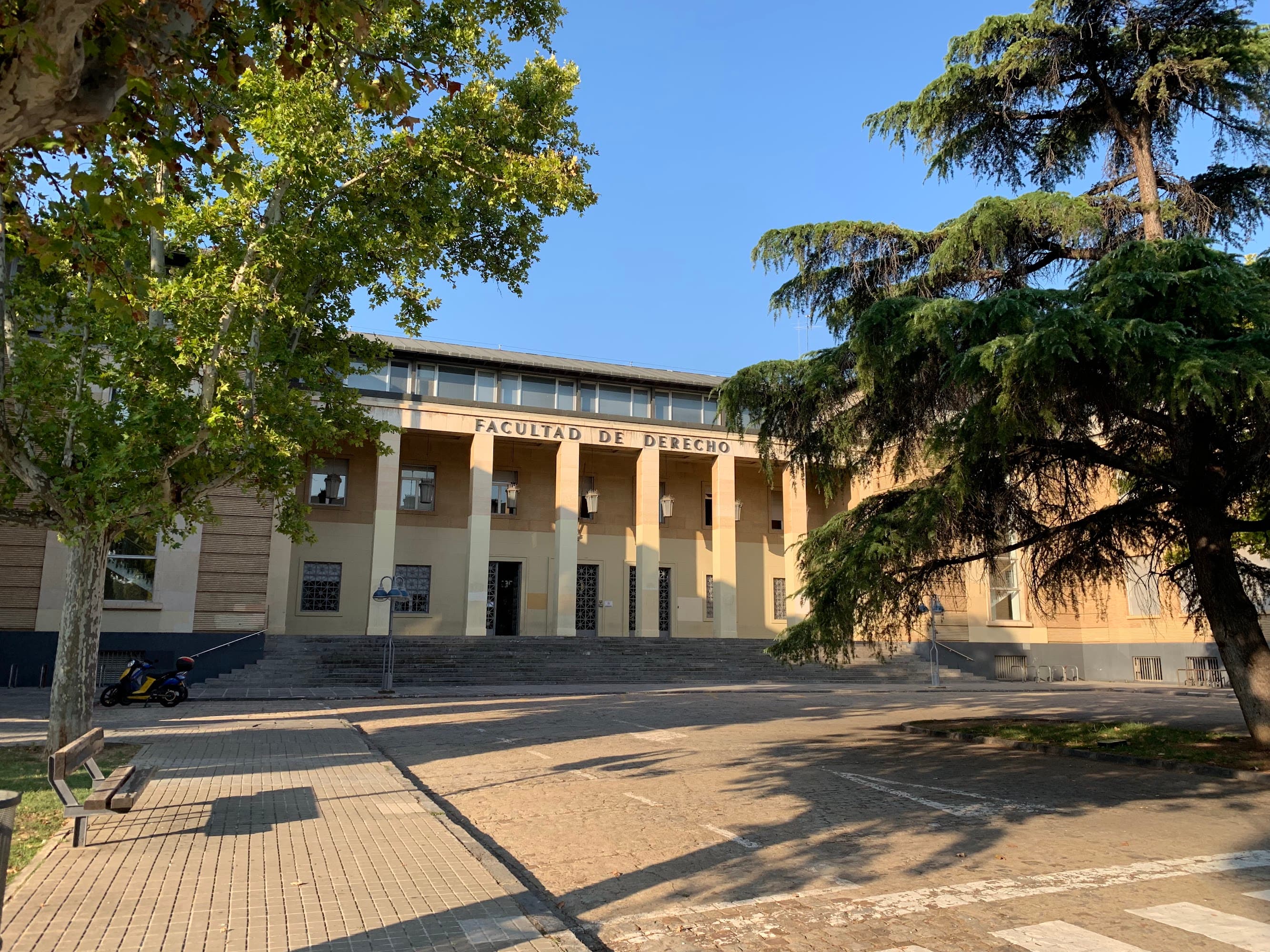 Foto del campus Facultad de Derecho