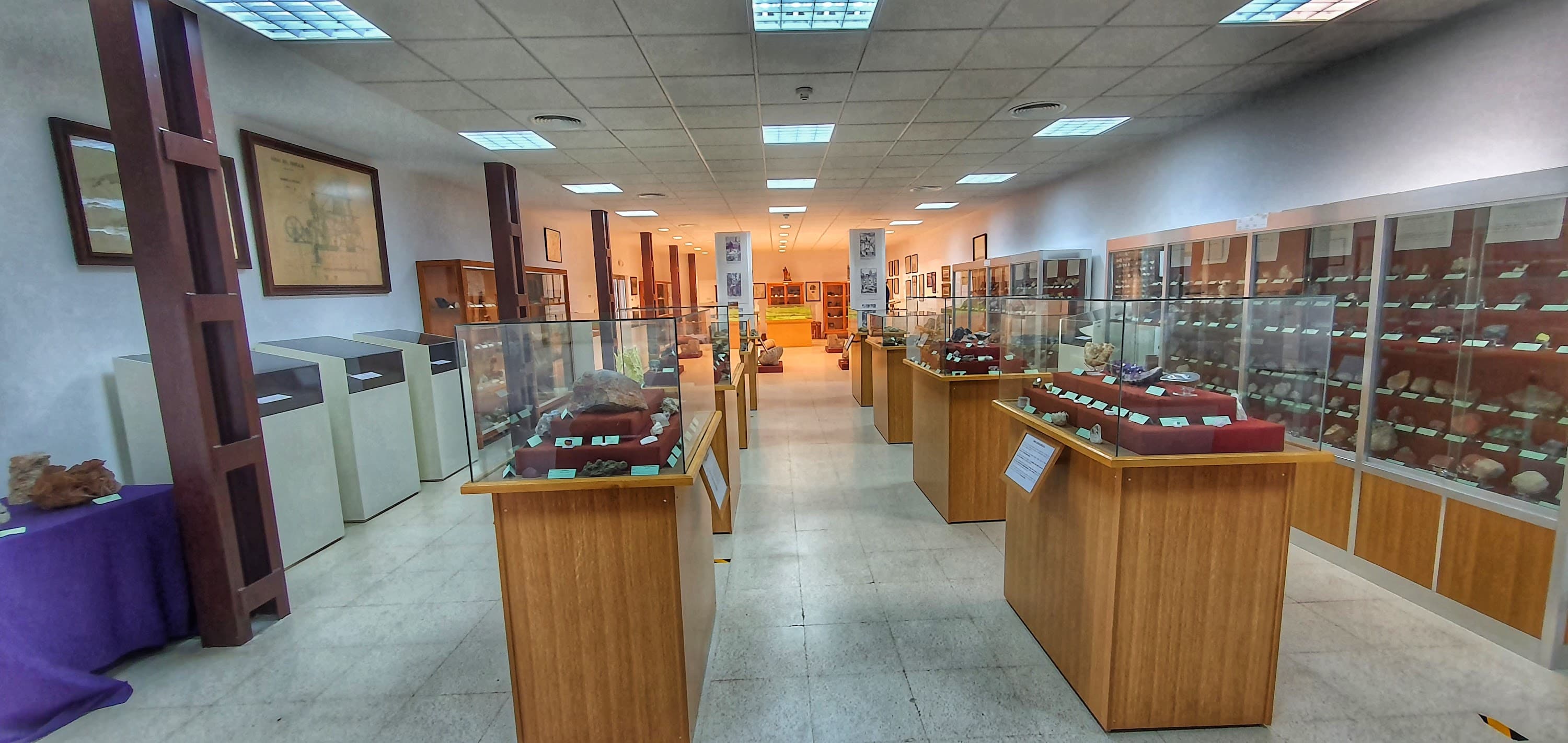 Foto secundaria del campus Escuela de Ingeniería Minera e Industrial de Almadén