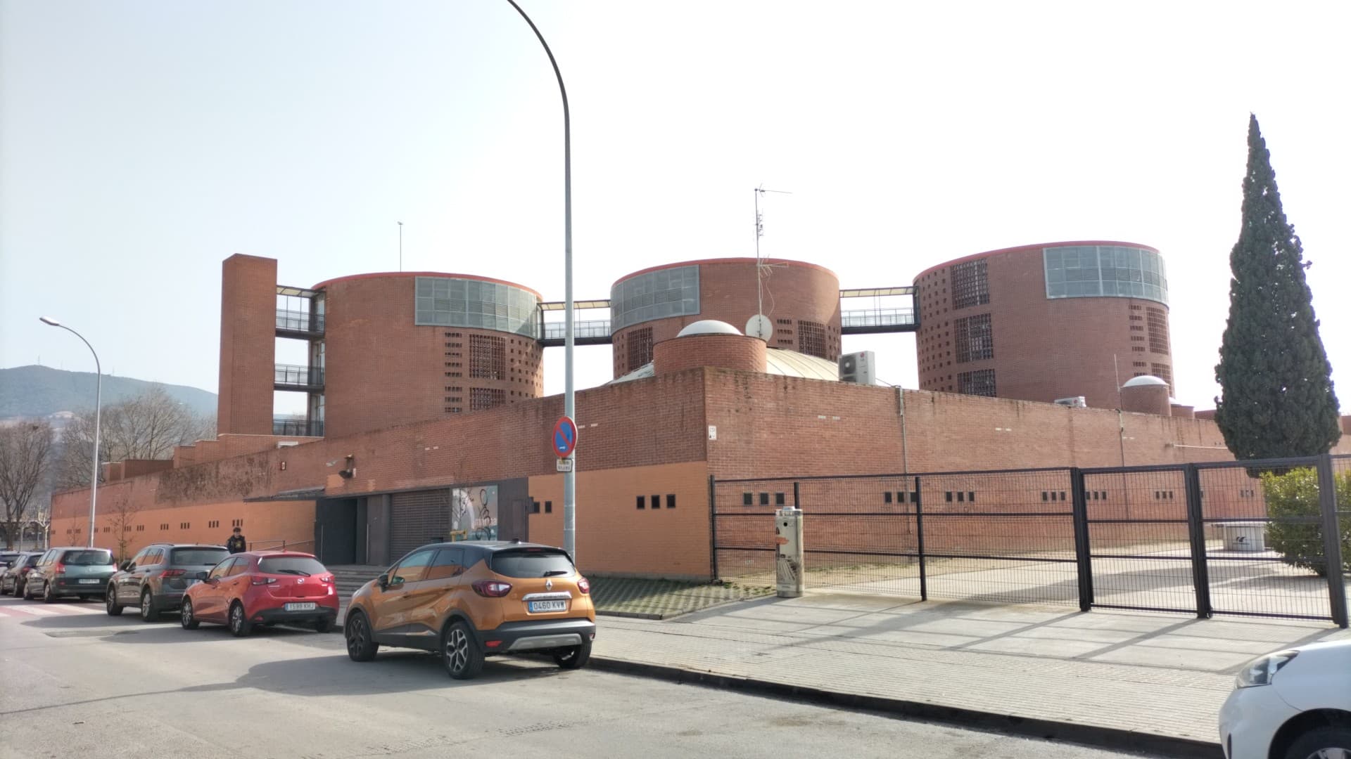 Foto secundaria del campus Institut Públic Marina