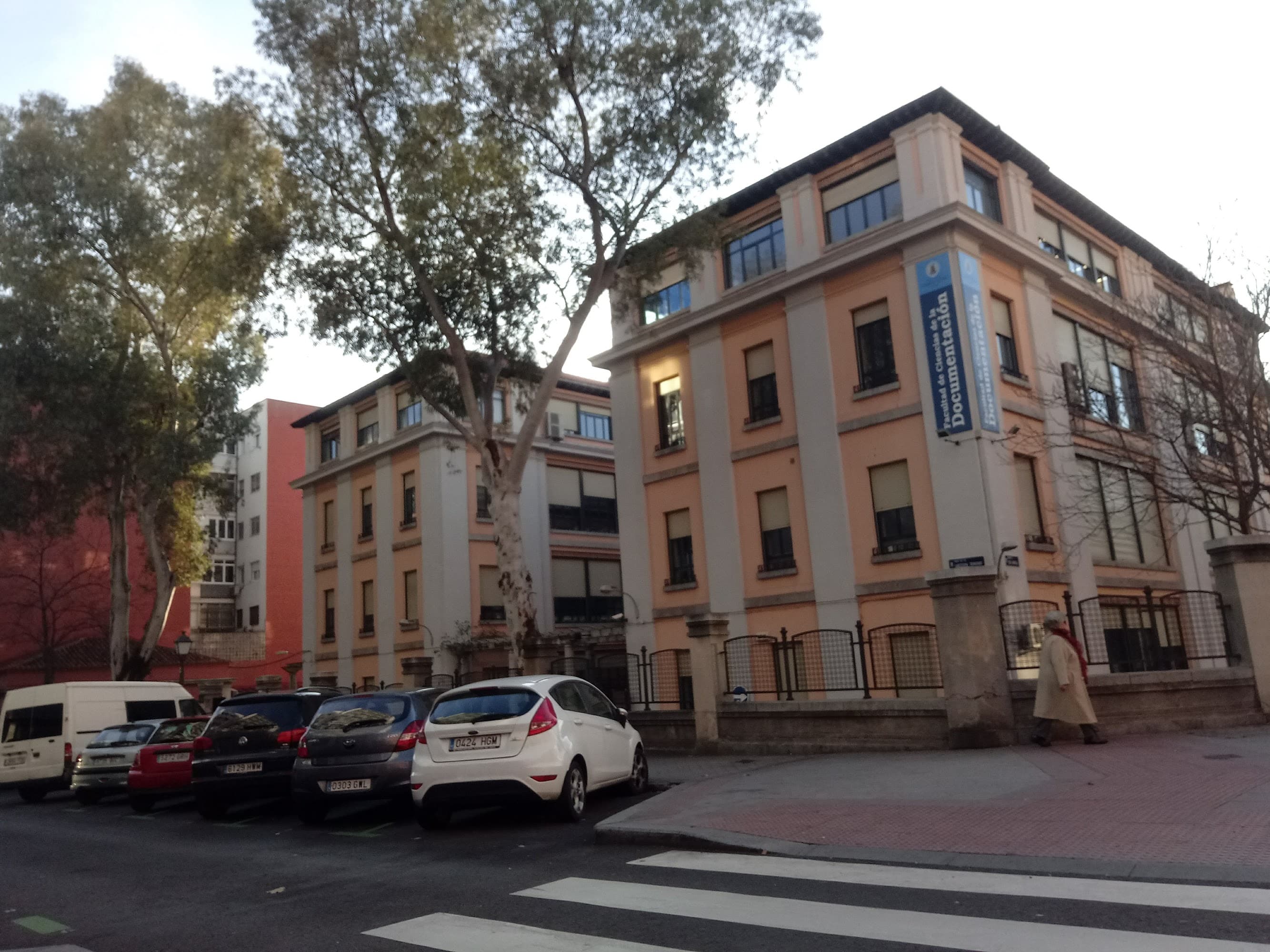 Foto secundaria del campus Facultad de Ciencias de la Documentación