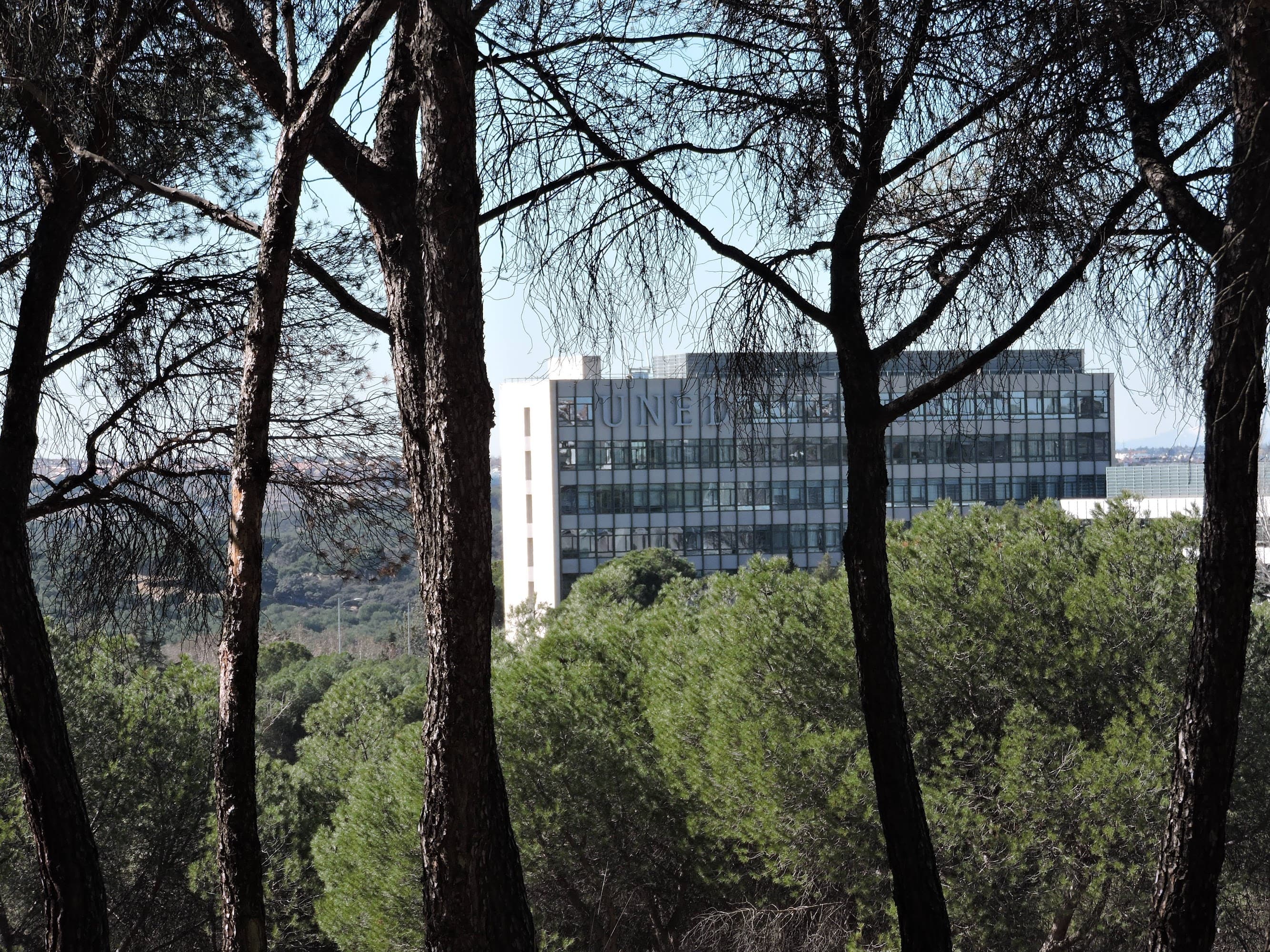 Foto secundaria del campus Facultad de Educación