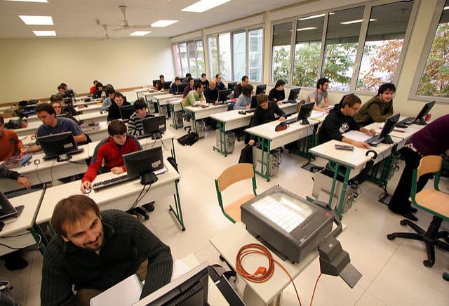 Foto secundaria del campus Escuela Politécnica Superior