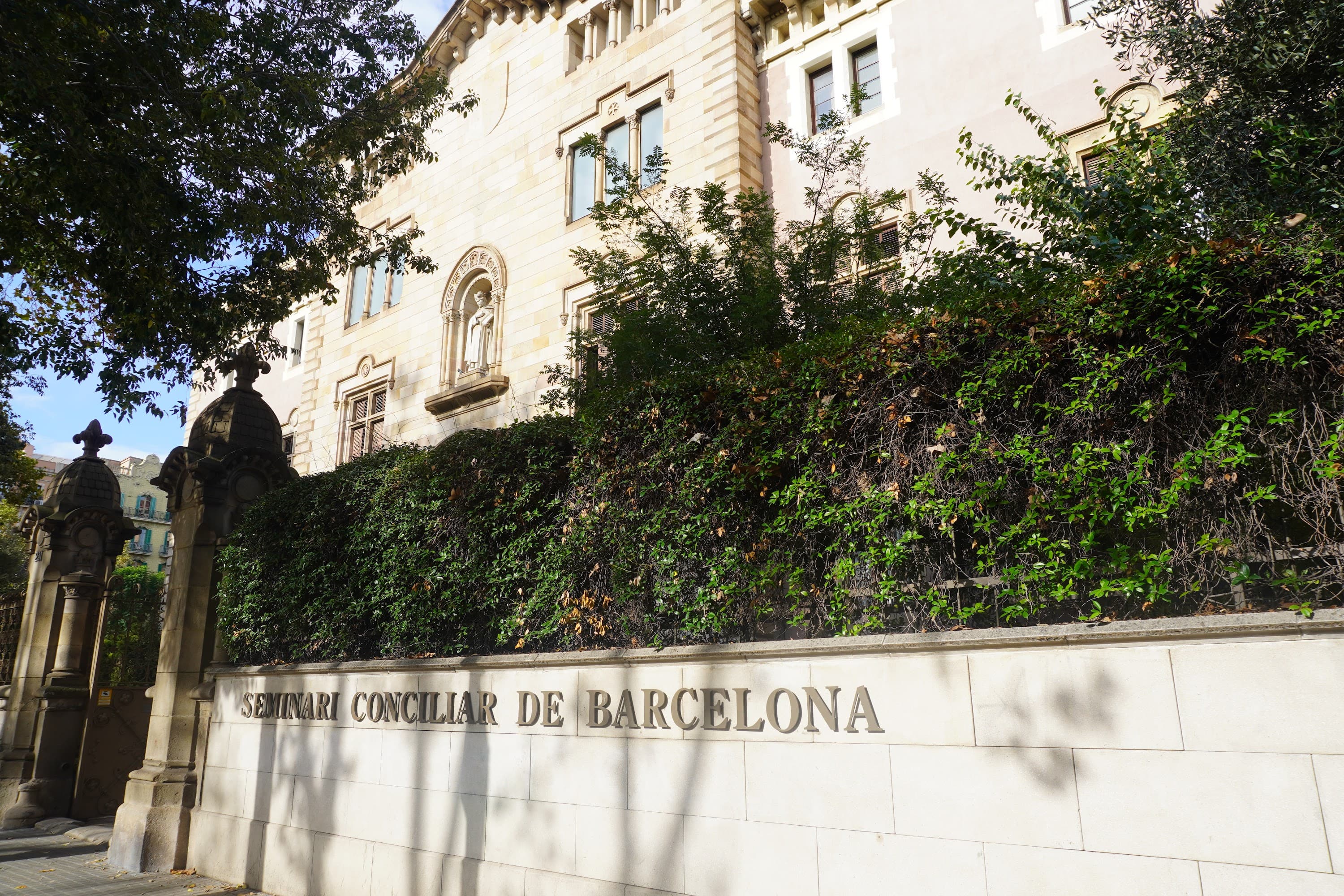 Foto del campus ENTI - Escuela de Nuevas Tecnologías Interactivas