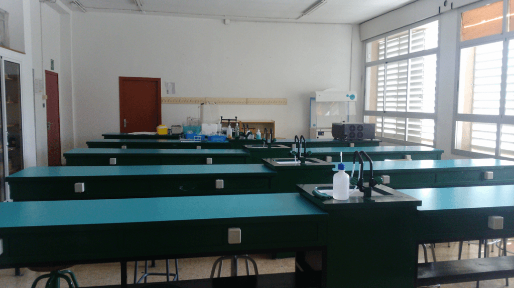 Foto secundaria del campus Institut Eugeni d'Ors (Badalona)