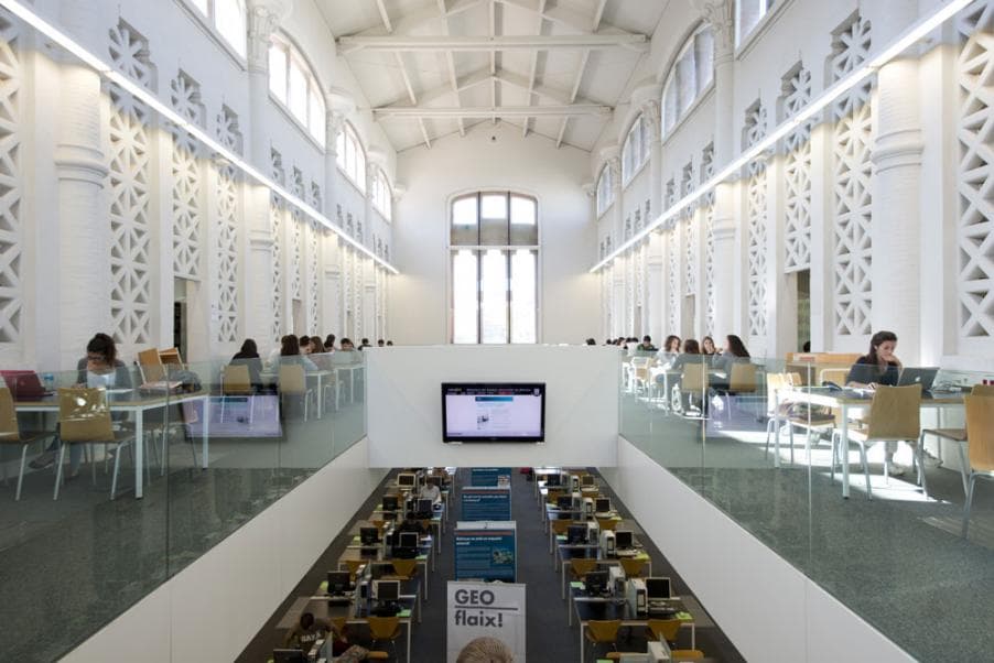 Foto secundaria del campus Facultad de Ciencias Sociales de Manresa