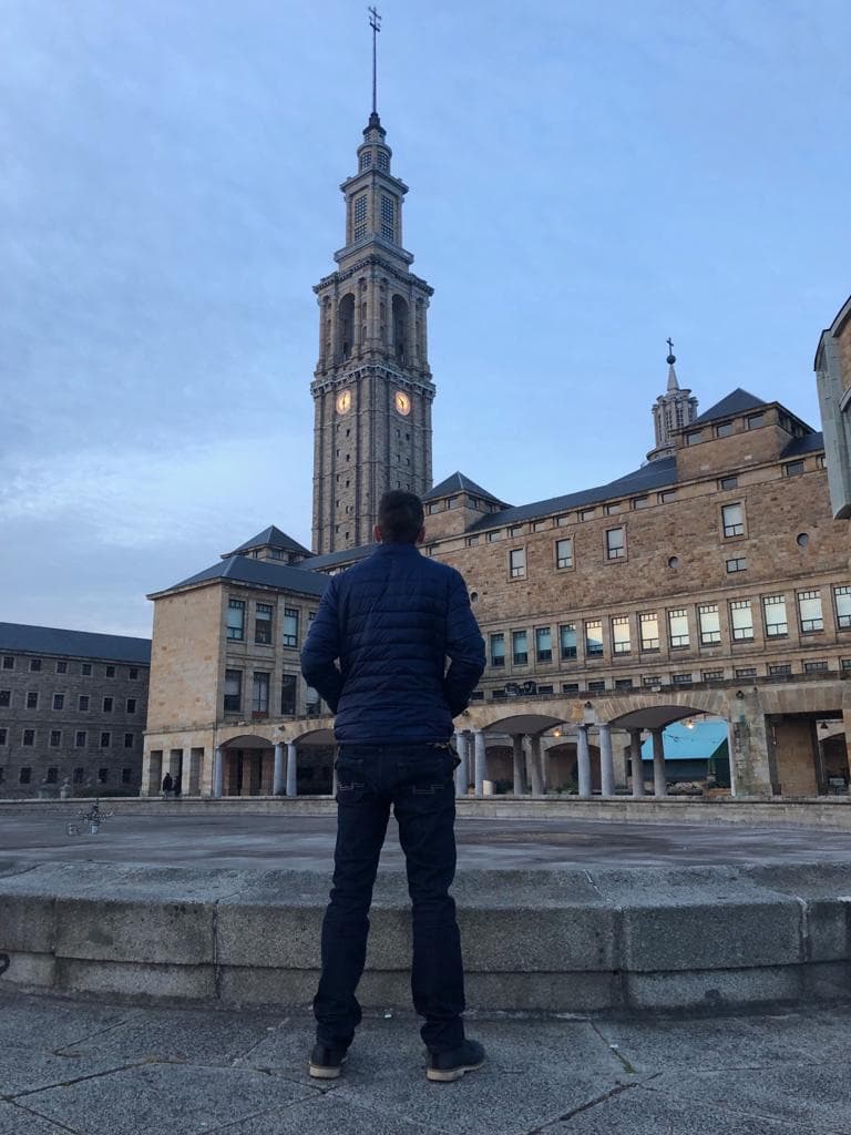 Foto secundaria del campus Facultad de Comercio, Turismo y Ciencias Sociales Jovellanos