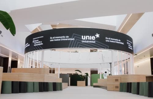 Foto secundaria del campus UNIE Universidad