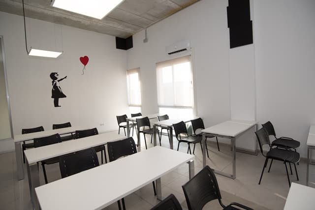 Foto secundaria del campus Escuela Universitaria ADEMA