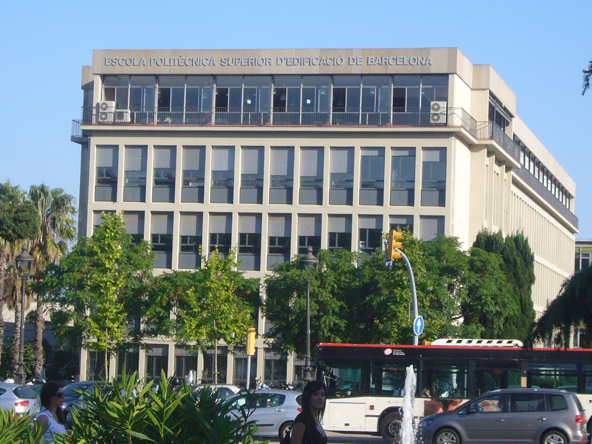 Foto secundaria del campus EPSEB - Escuela Politécnica Superior de Edificación de Barcelona