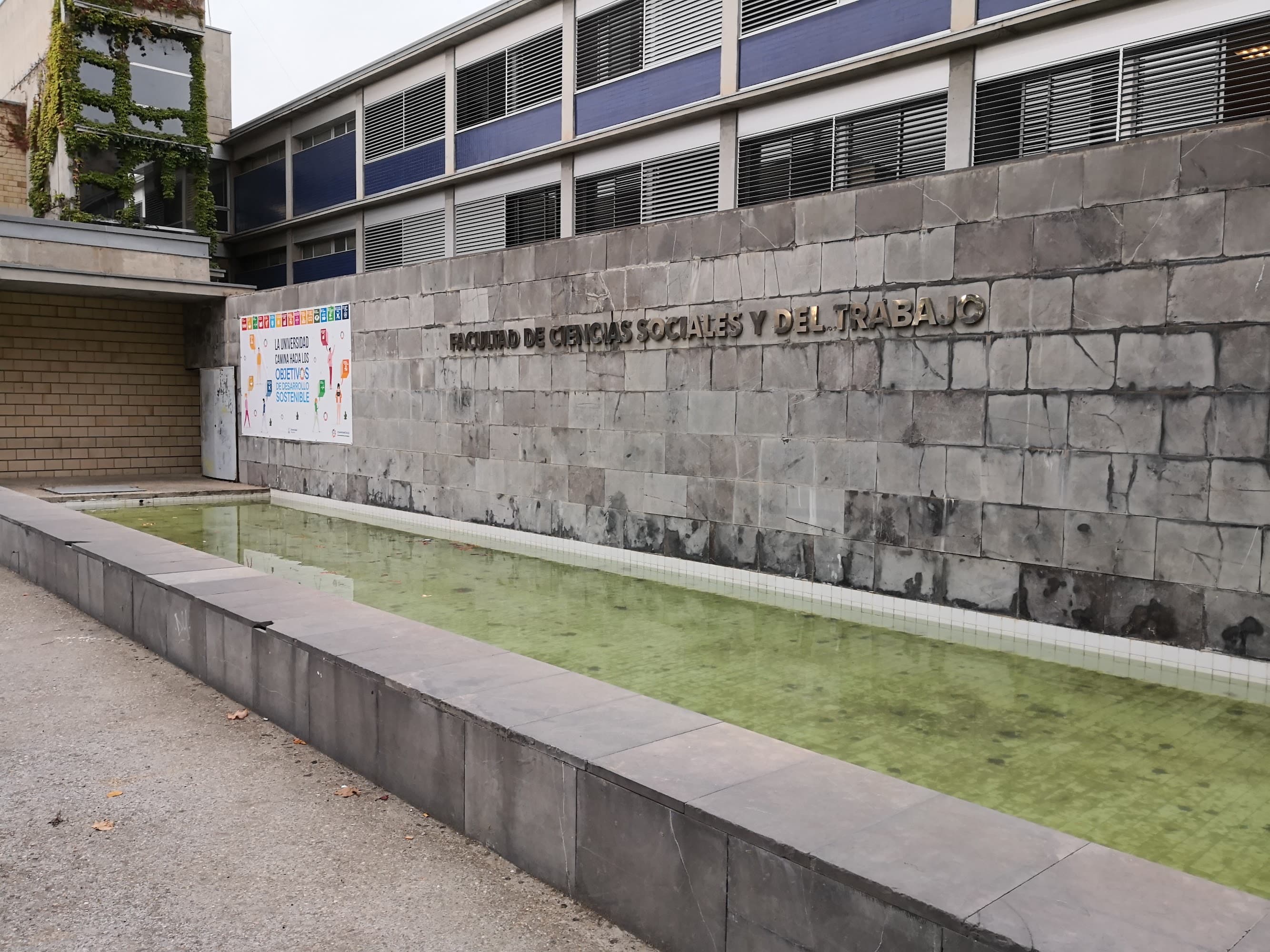 Foto secundaria del campus Facultad de Ciencias Sociales y del Trabajo