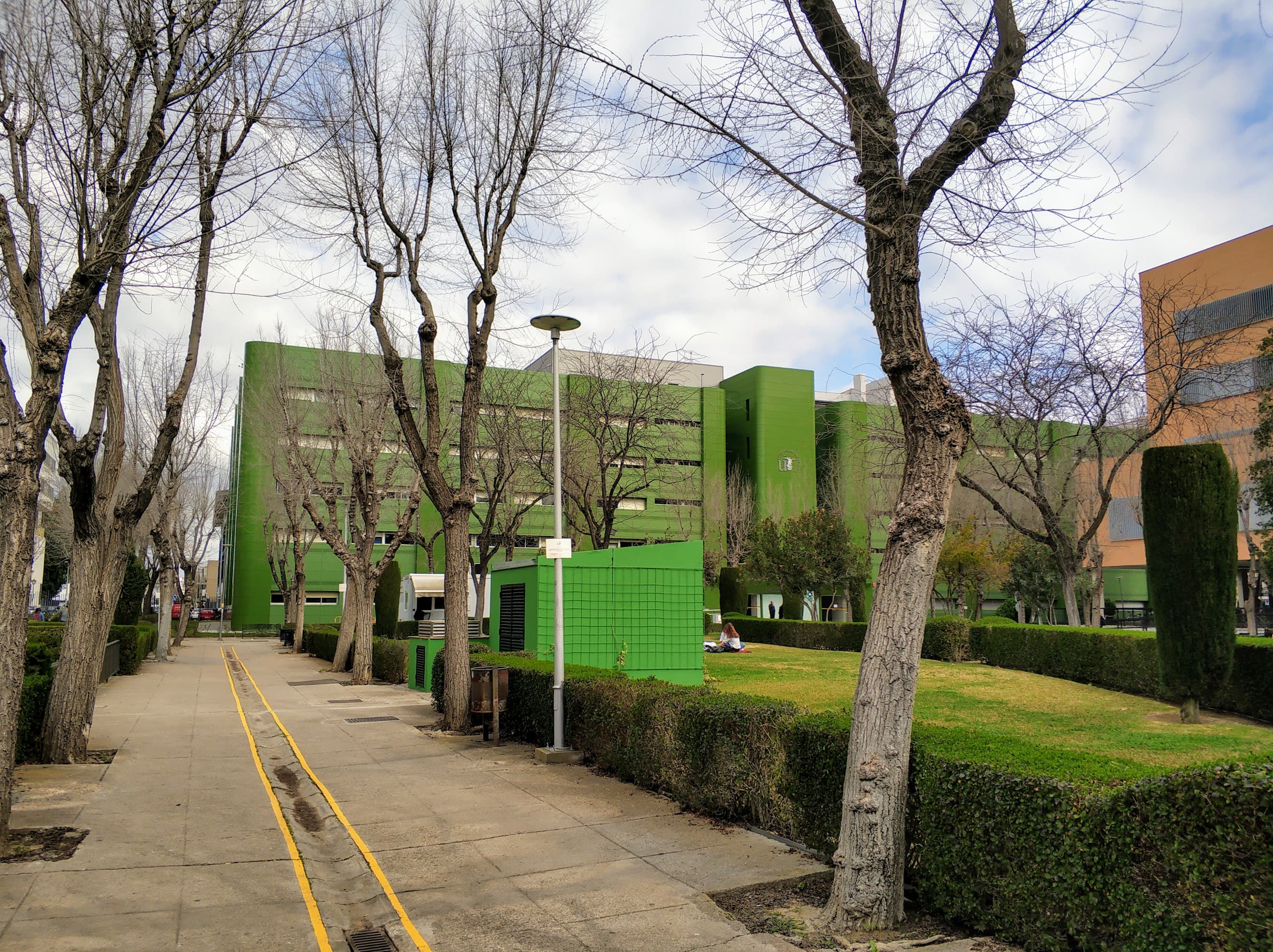 Foto secundaria del campus Facultad de Biología