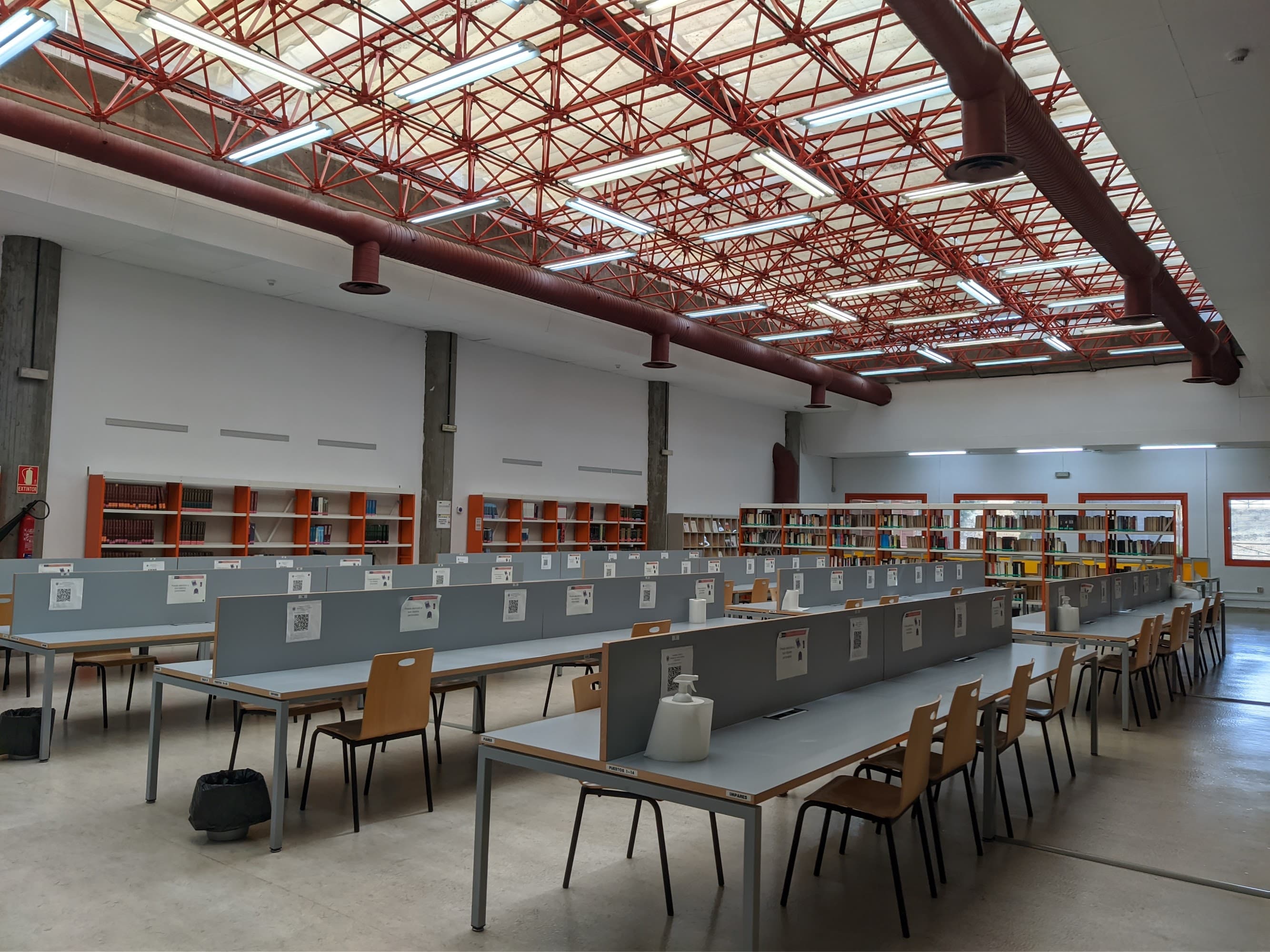 Foto del campus Facultad de Ciencias Políticas y Sociología