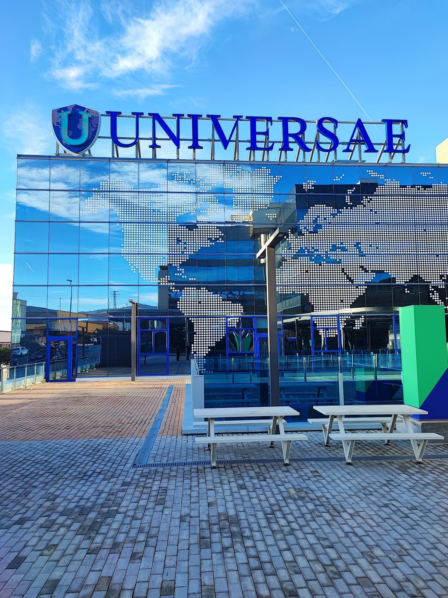 Foto secundaria del campus Universae (Sant Joan Despí)