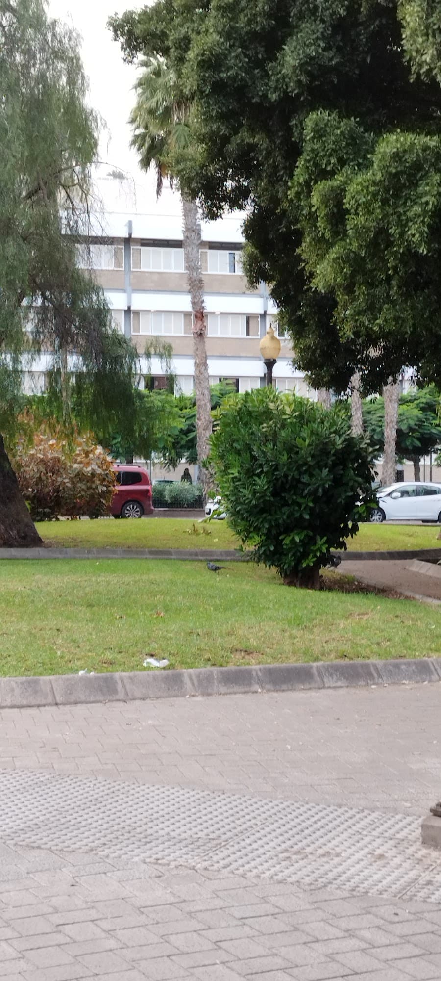 Foto secundaria del campus Facultad de Geografía e Historia