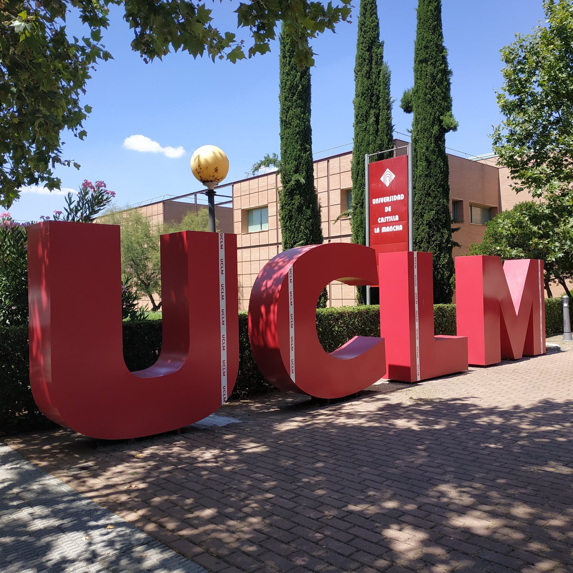 Foto secundaria del campus Facultad de Ciencias de la Salud