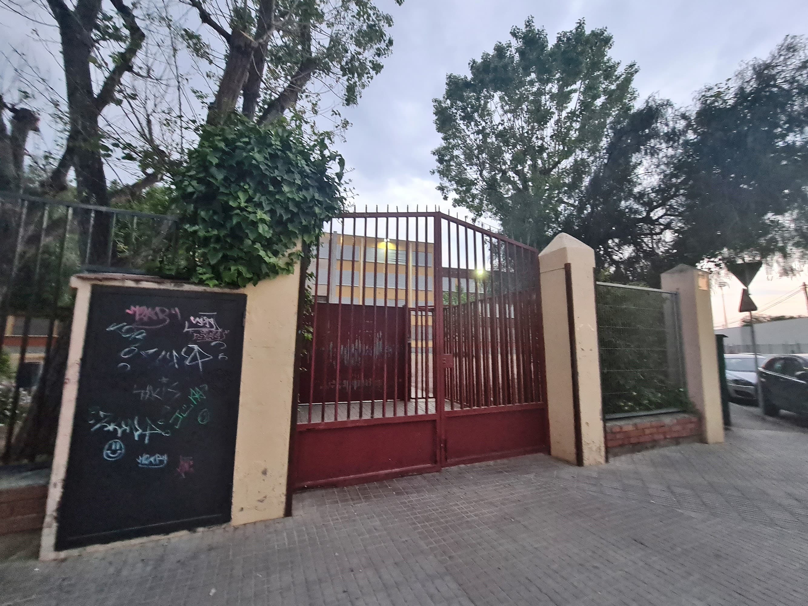 Foto secundaria del campus Institut Puig Castellar