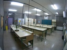 Institut Apel·les Mestres