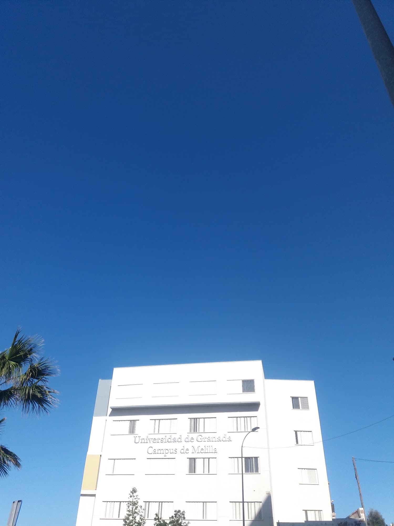 Foto secundaria del campus Facultad de Ciencias de la Salud de Melilla