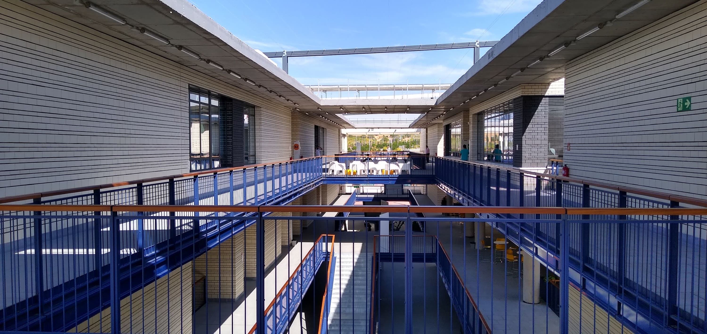 Foto secundaria del campus Campus Sevilla