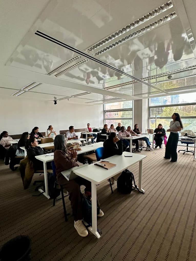 Foto del campus Centro de Educación Superior de Negocios, Innovación y Tecnología (IUNIT)