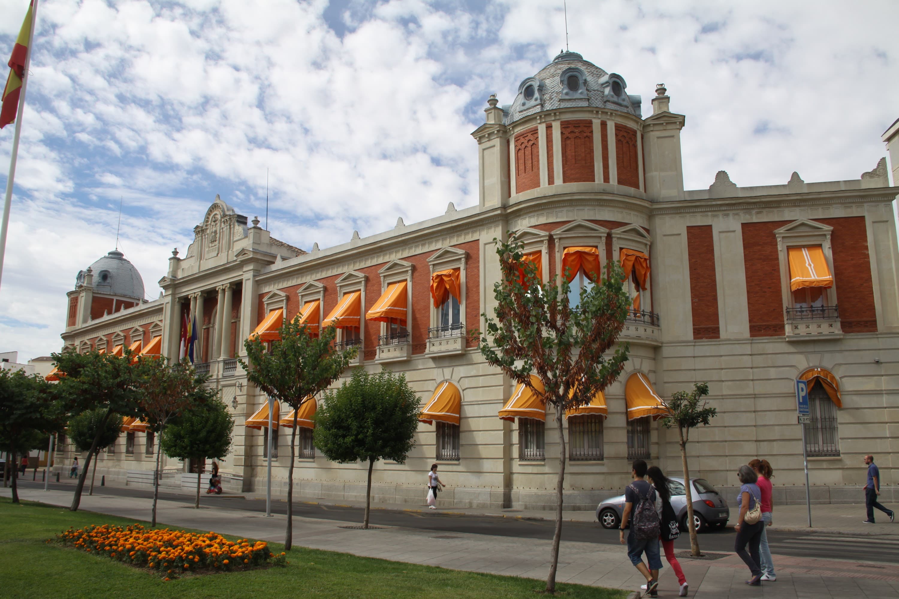 Foto secundaria del campus Facultad de Ciencias y Tecnologías Químicas de Ciudad Real