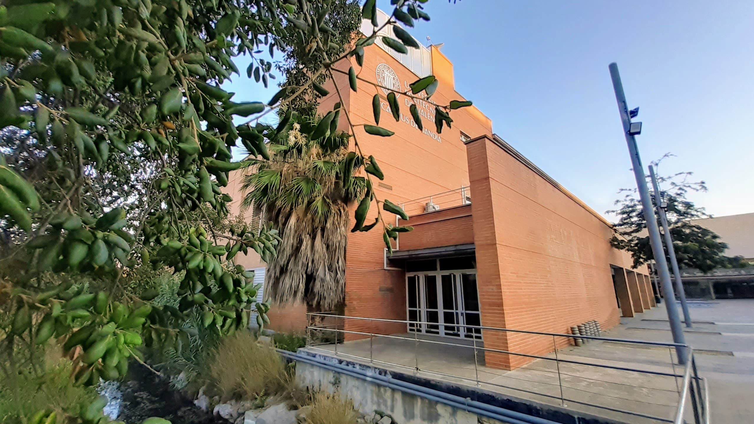 Foto secundaria del campus Campus de Gandía