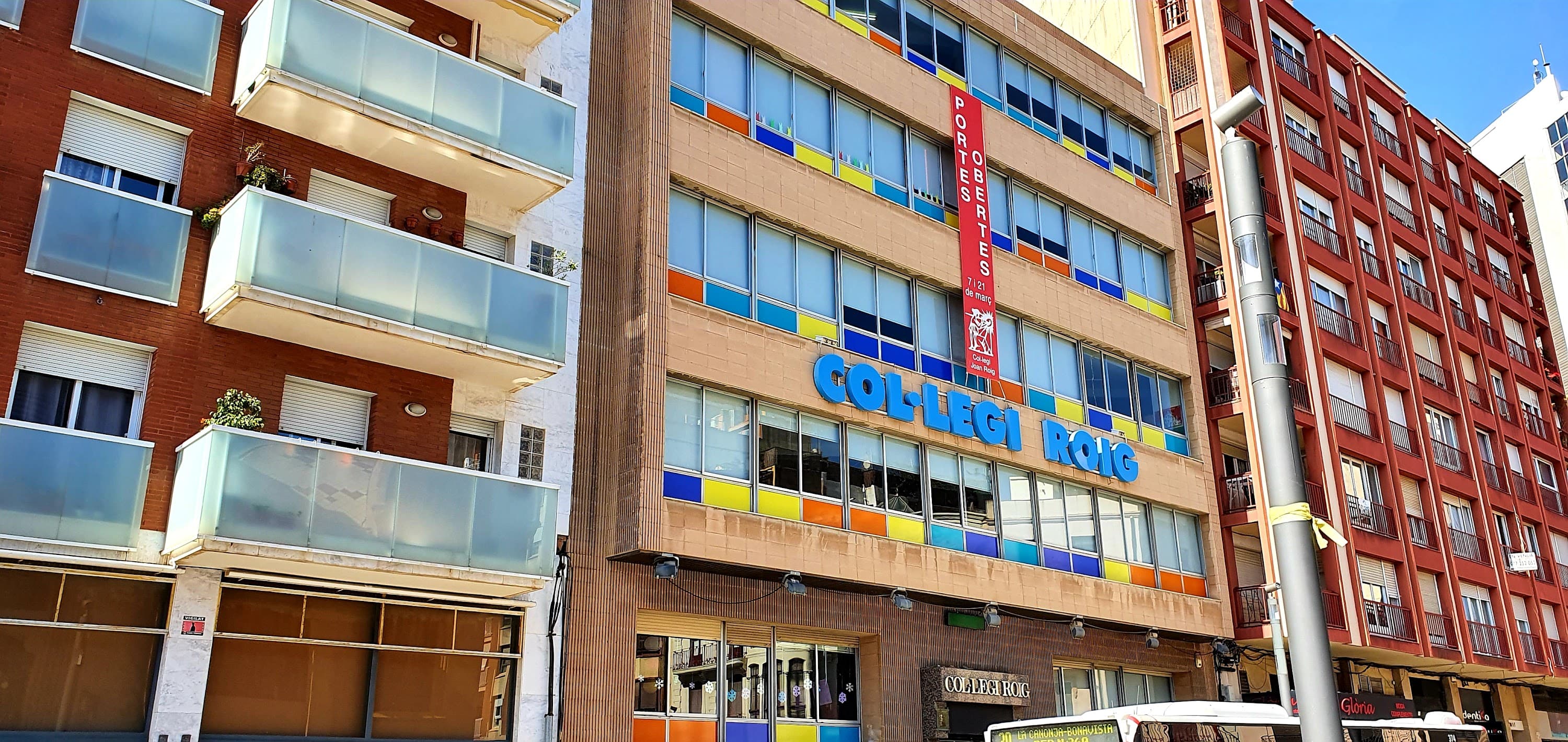 Foto secundaria del campus Col·legi Joan Roig