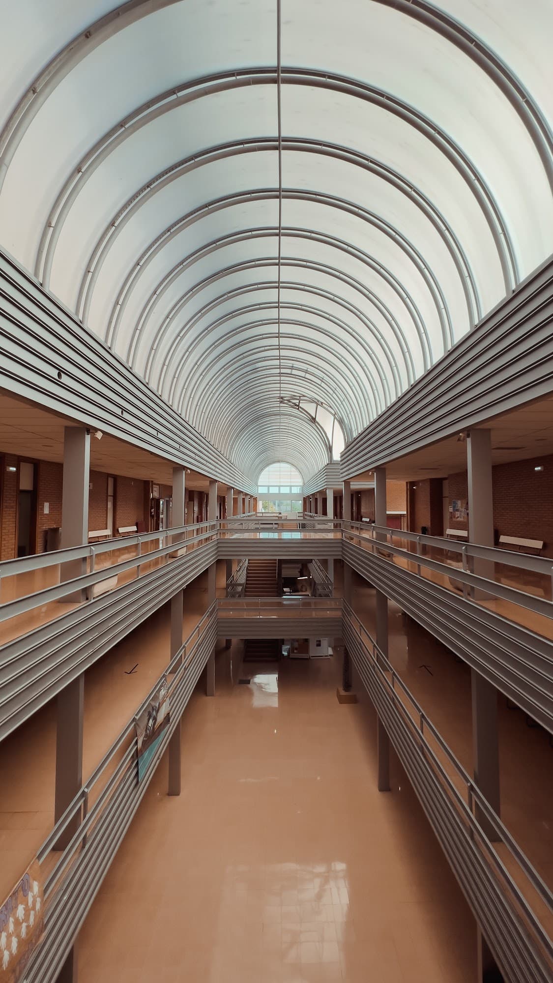 Foto del campus Escuela de Ingeniería y Arquitectura