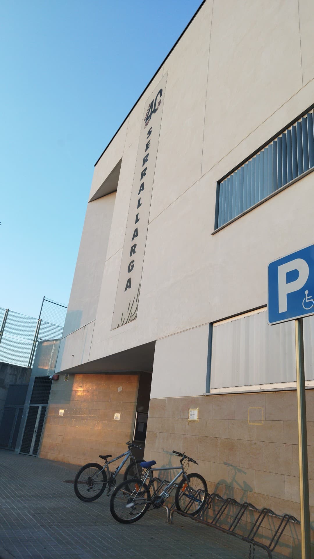 Foto del campus Institut Serrallarga
