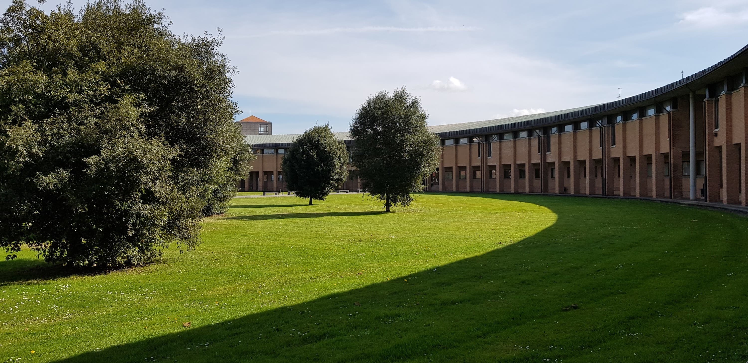 Foto secundaria del campus Escuela Politécnica de Ingeniería de Gijón