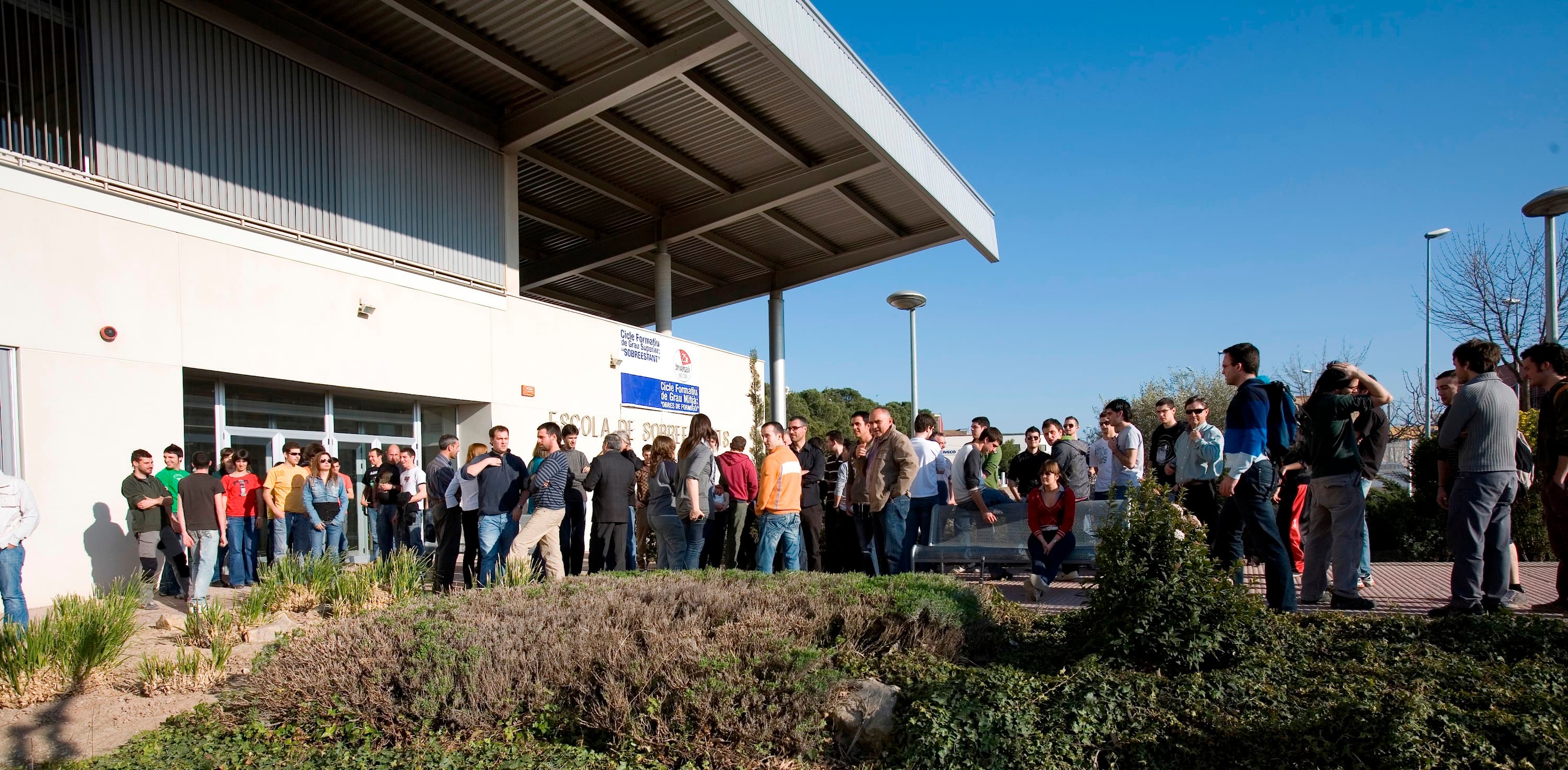 Foto secundaria del campus Institut Escola de Sobrestants