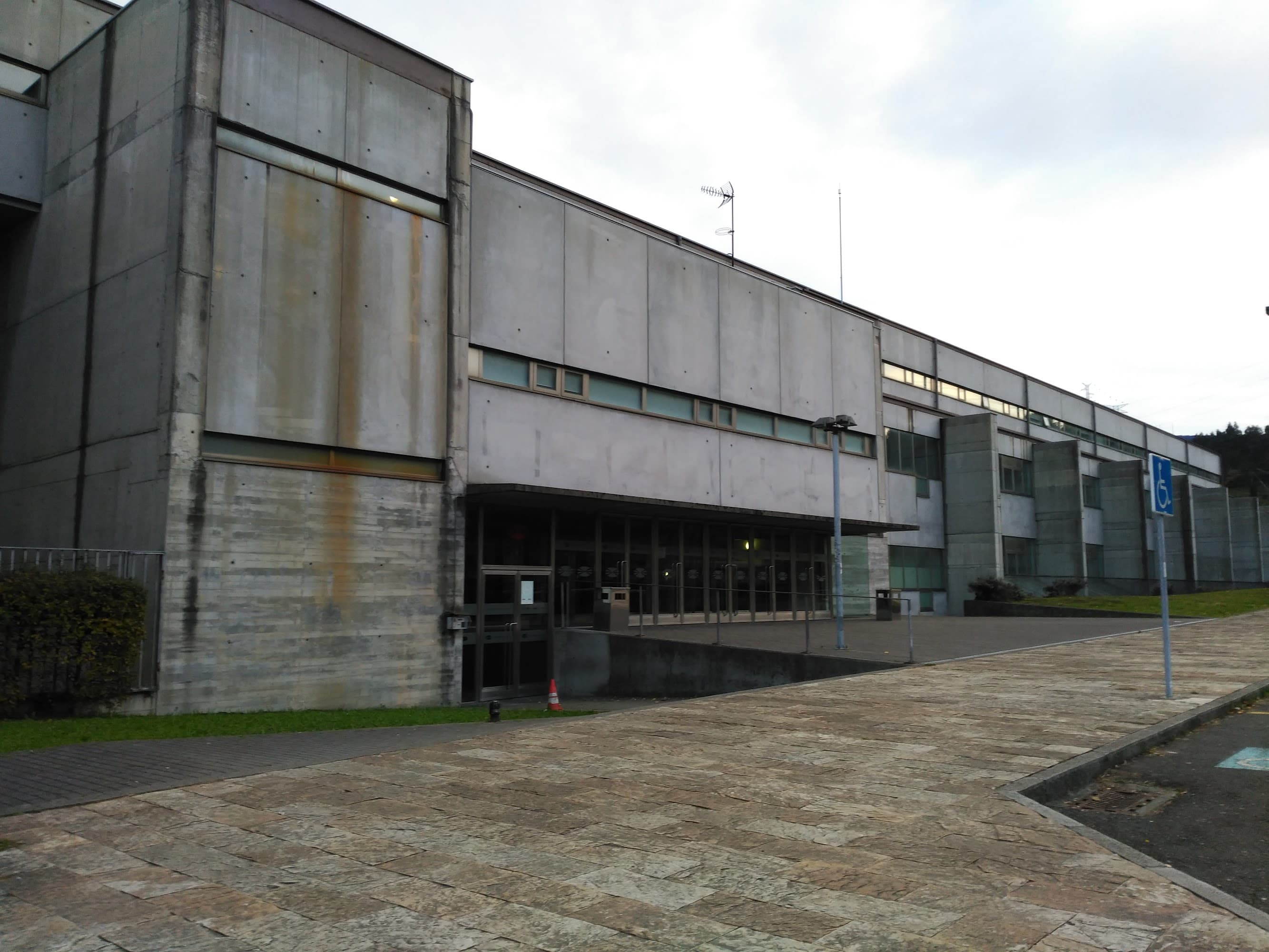 Foto secundaria del campus Facultad de Economía y Empresa
