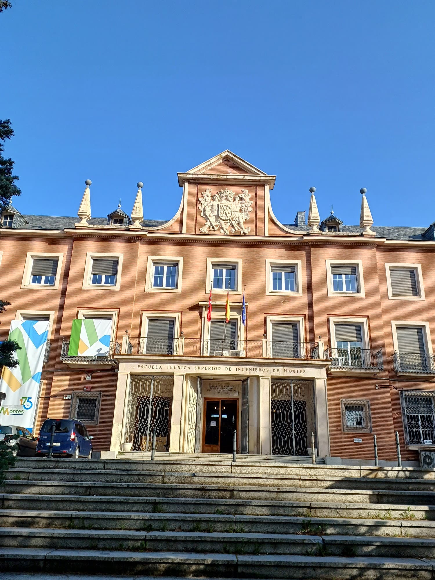 Foto del campus Escuela Técnica Superior de Ingeniería de Montes, Forestal y del Medio Natural