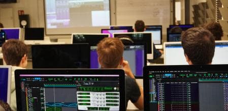Foto secundaria del campus ENTI - Escuela de Nuevas Tecnologías Interactivas