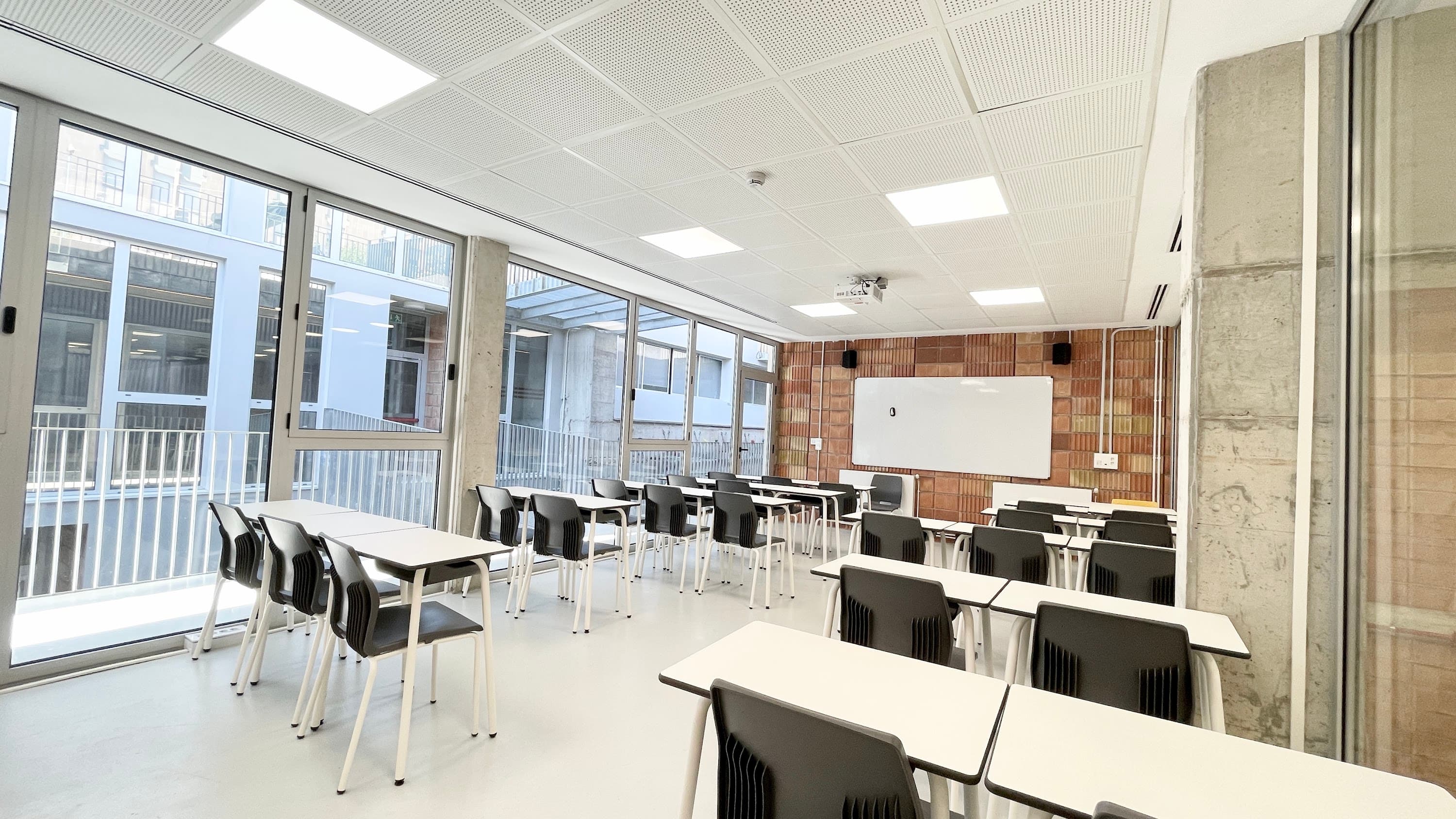 Foto secundaria del campus Ramar 2