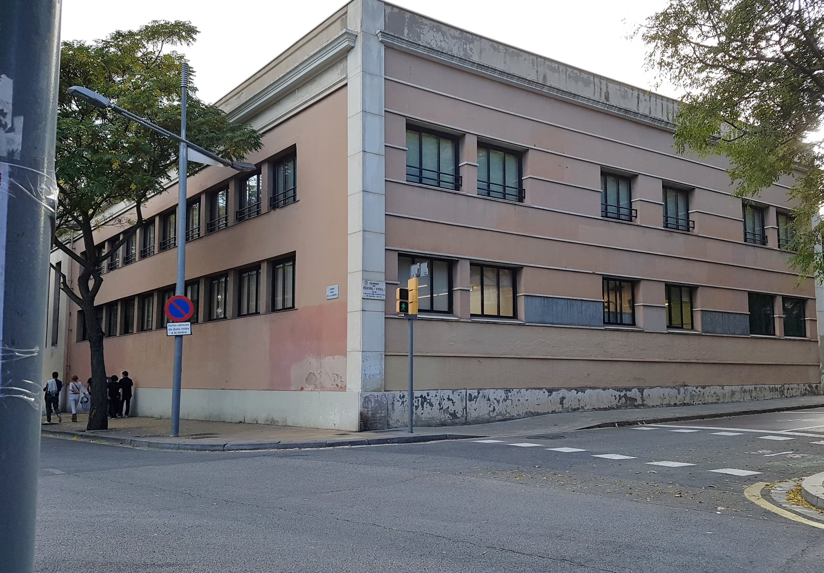 Foto secundaria del campus CEE Pont del Dragó