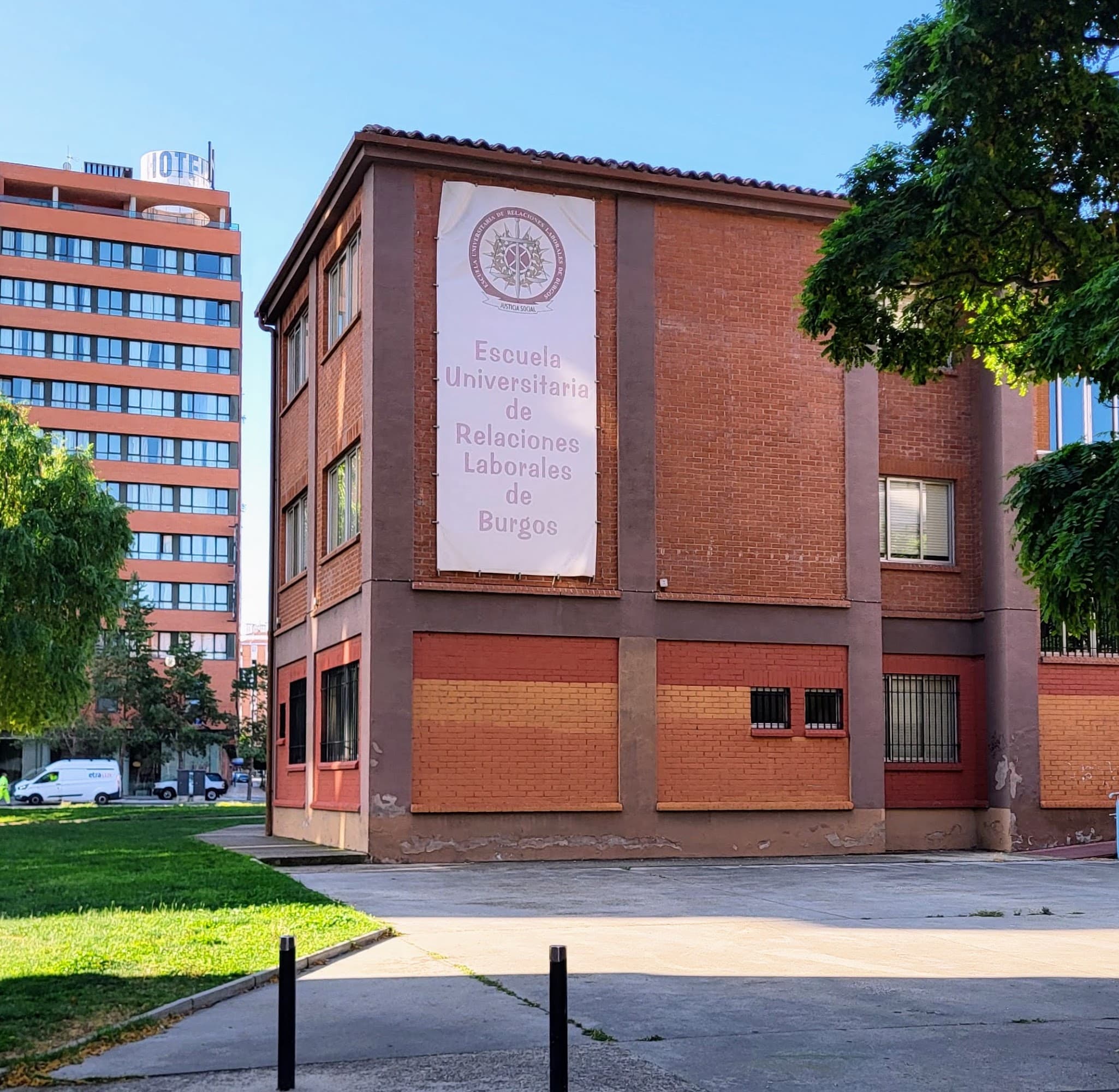 Foto del campus Escuela Universitaria de Relaciones Laborales