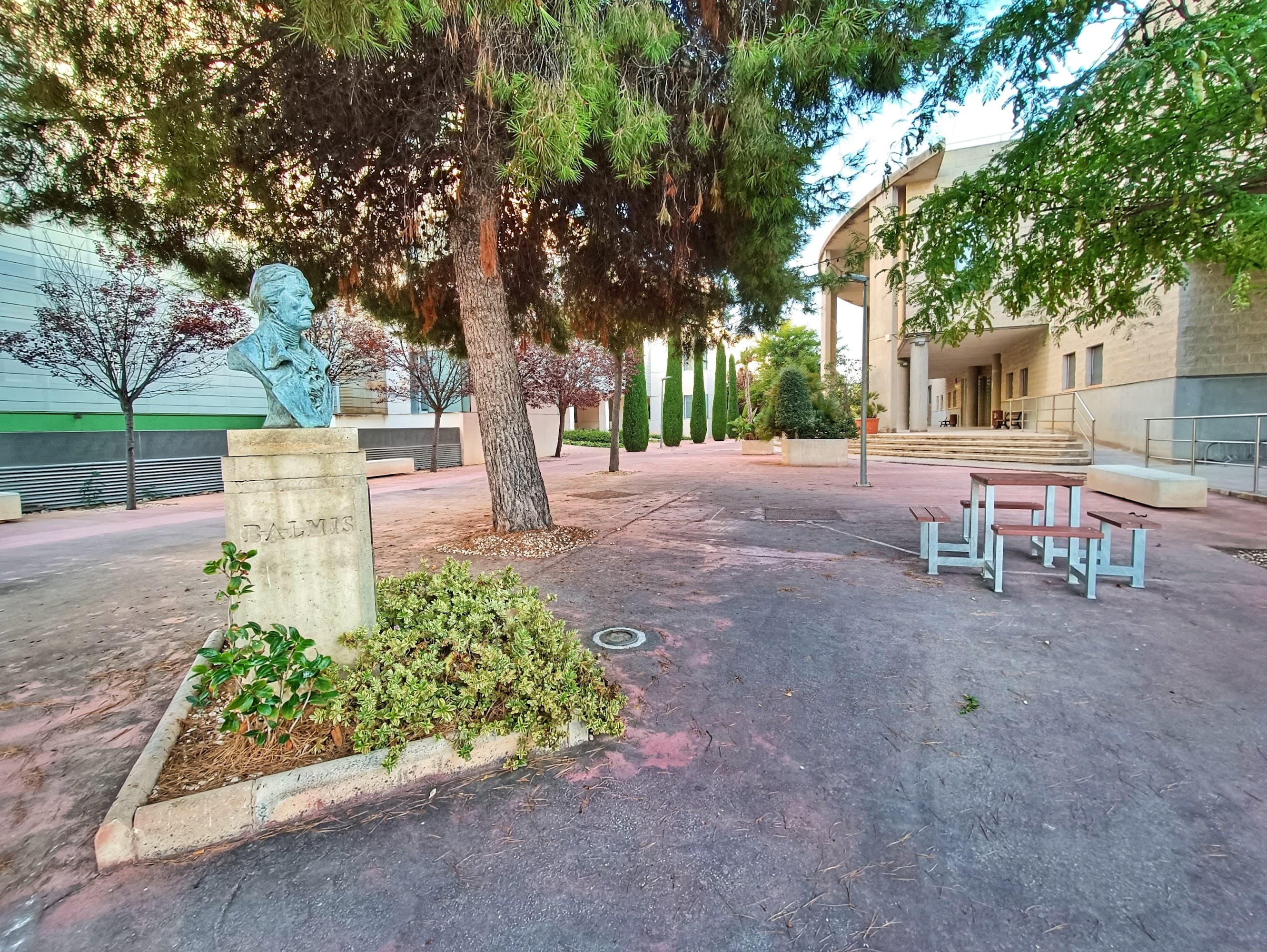 Foto secundaria del campus Campus de Sant Joan d'Alacant