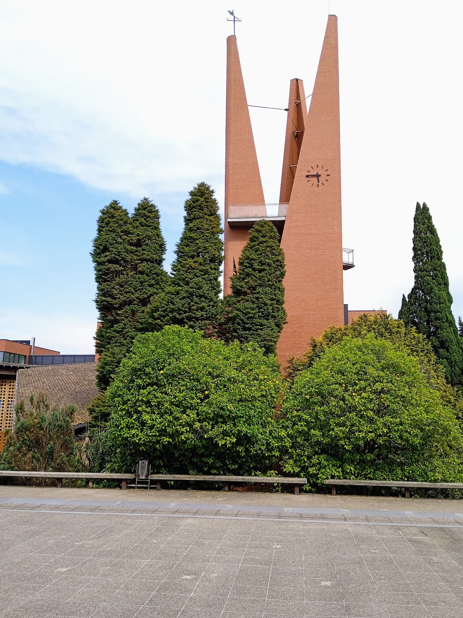 Foto secundaria del campus Facultad de Ciencias Sociales y Humanas. Campus San Sebastián
