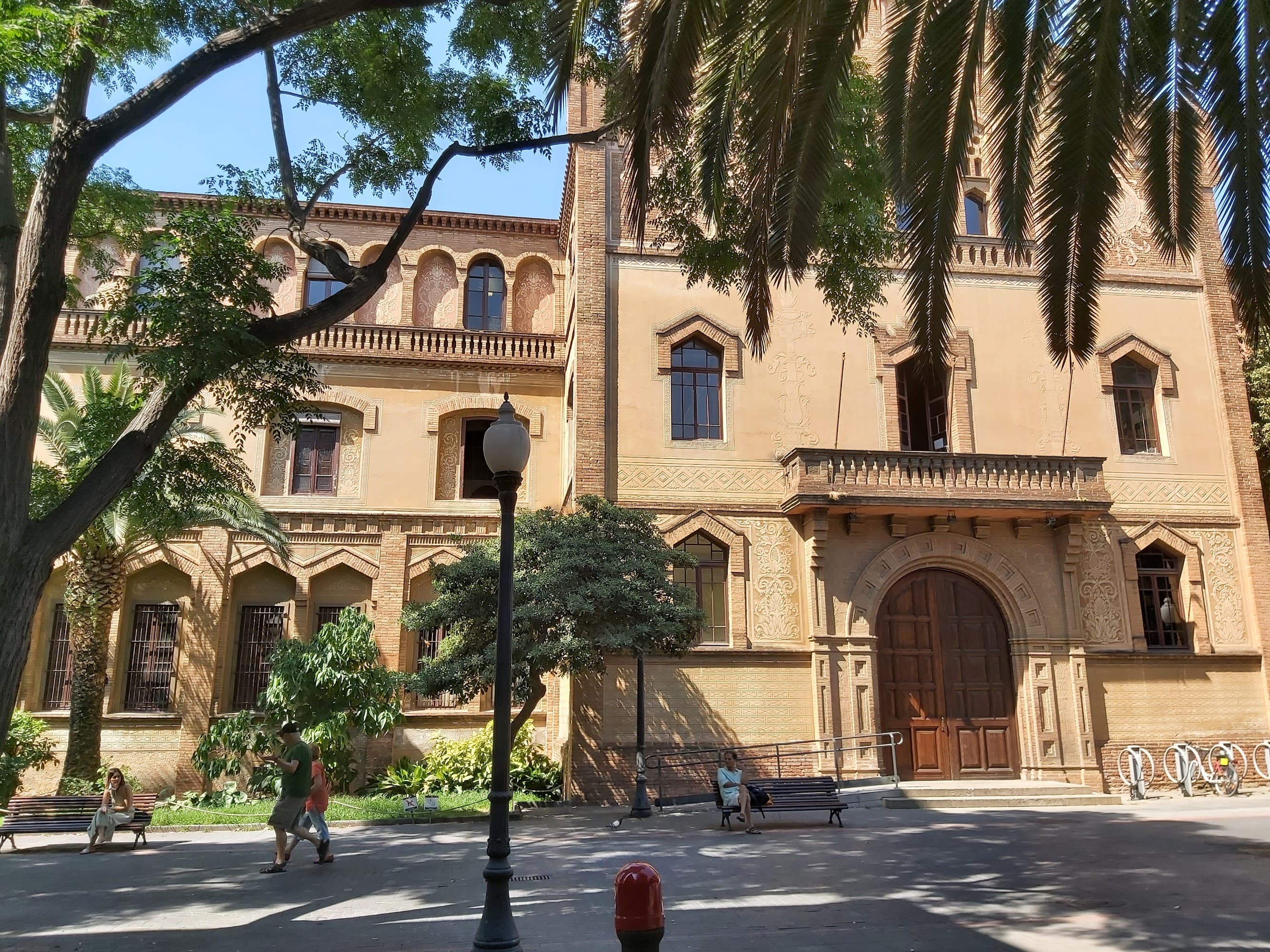 Foto secundaria del campus Escola d'Art La Industrial