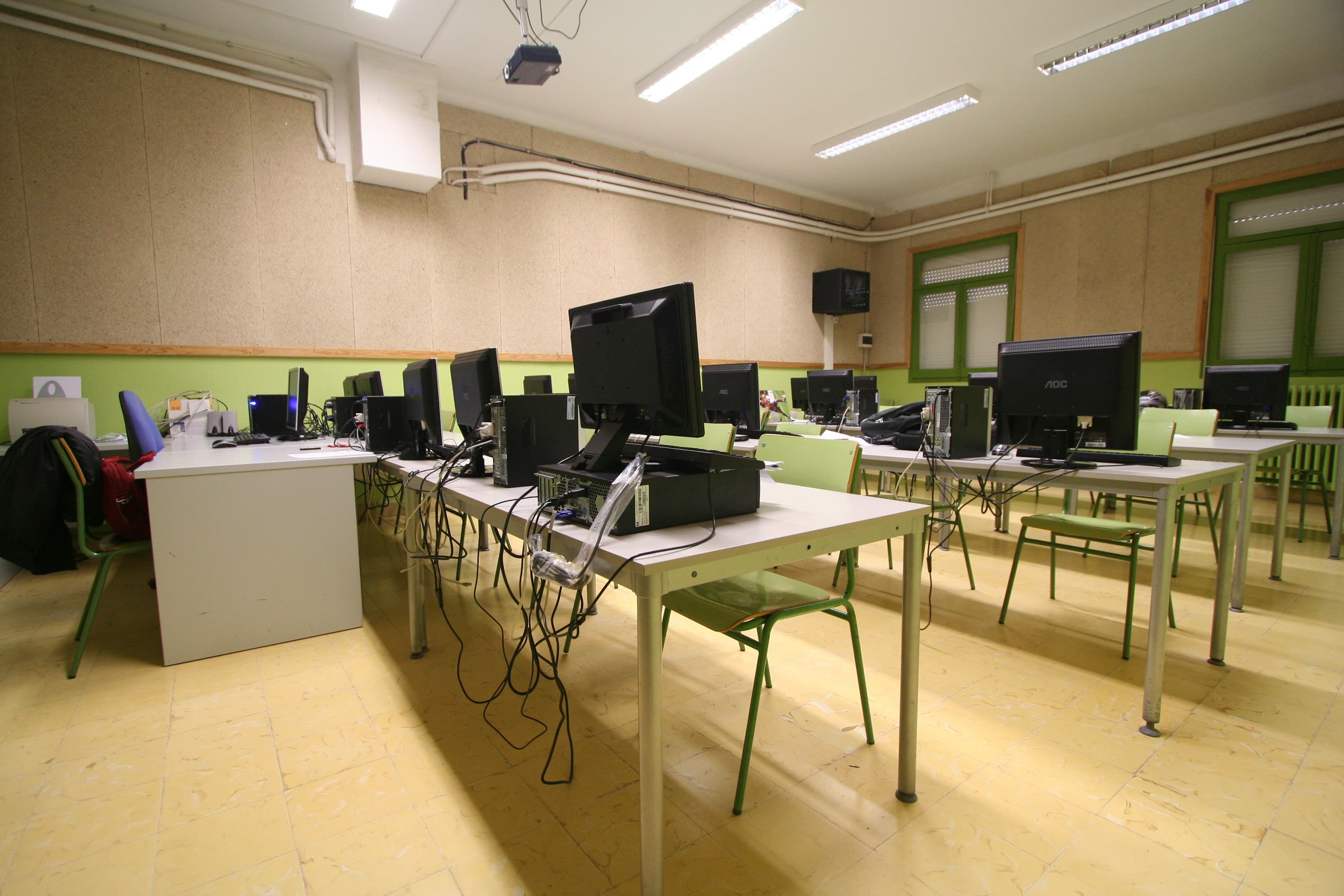 Foto secundaria del campus Institut Mollerussa