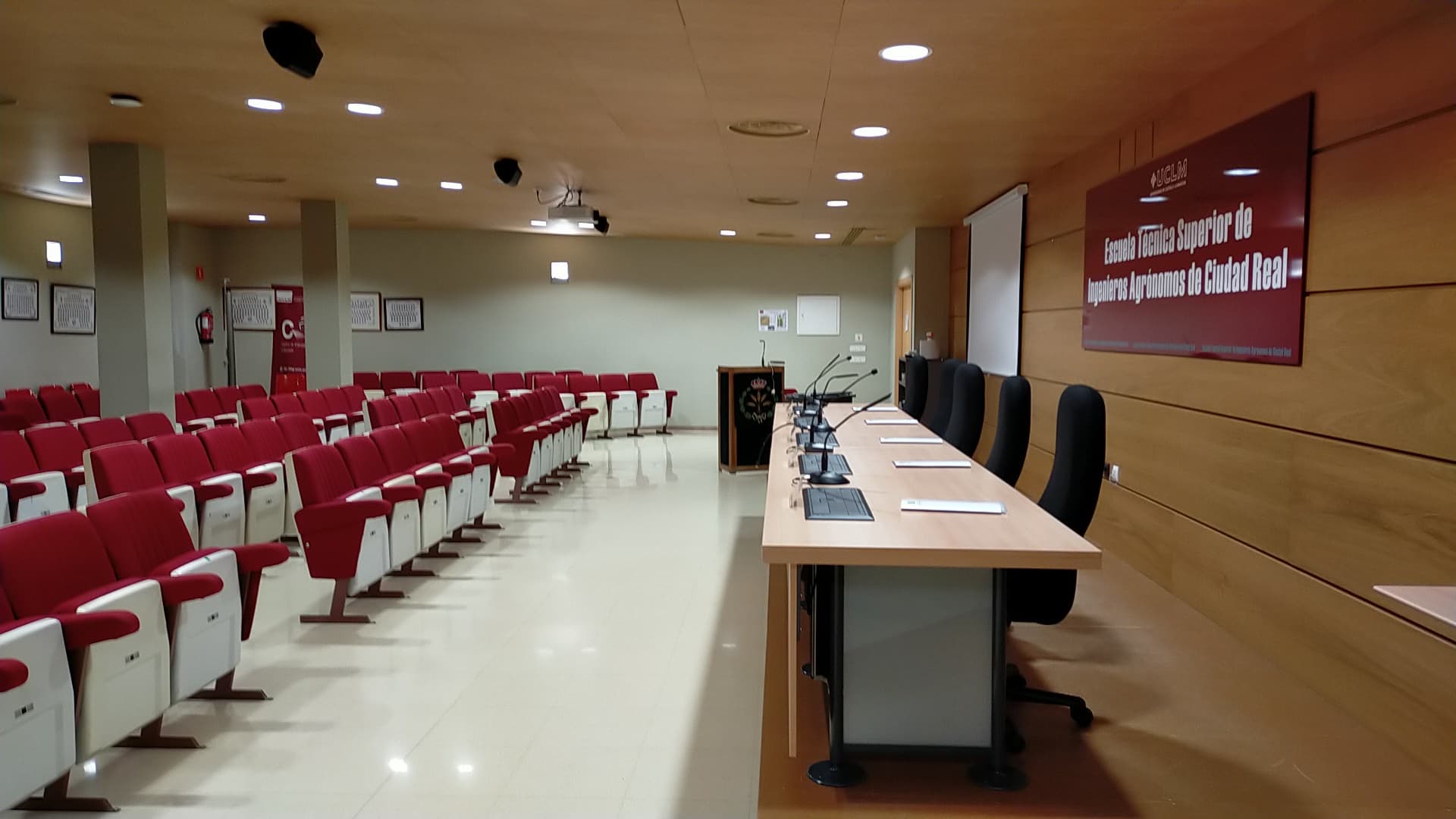 Foto secundaria del campus Escuela Técnica Superior de Ingenieros Agrónomos de Ciudad Real