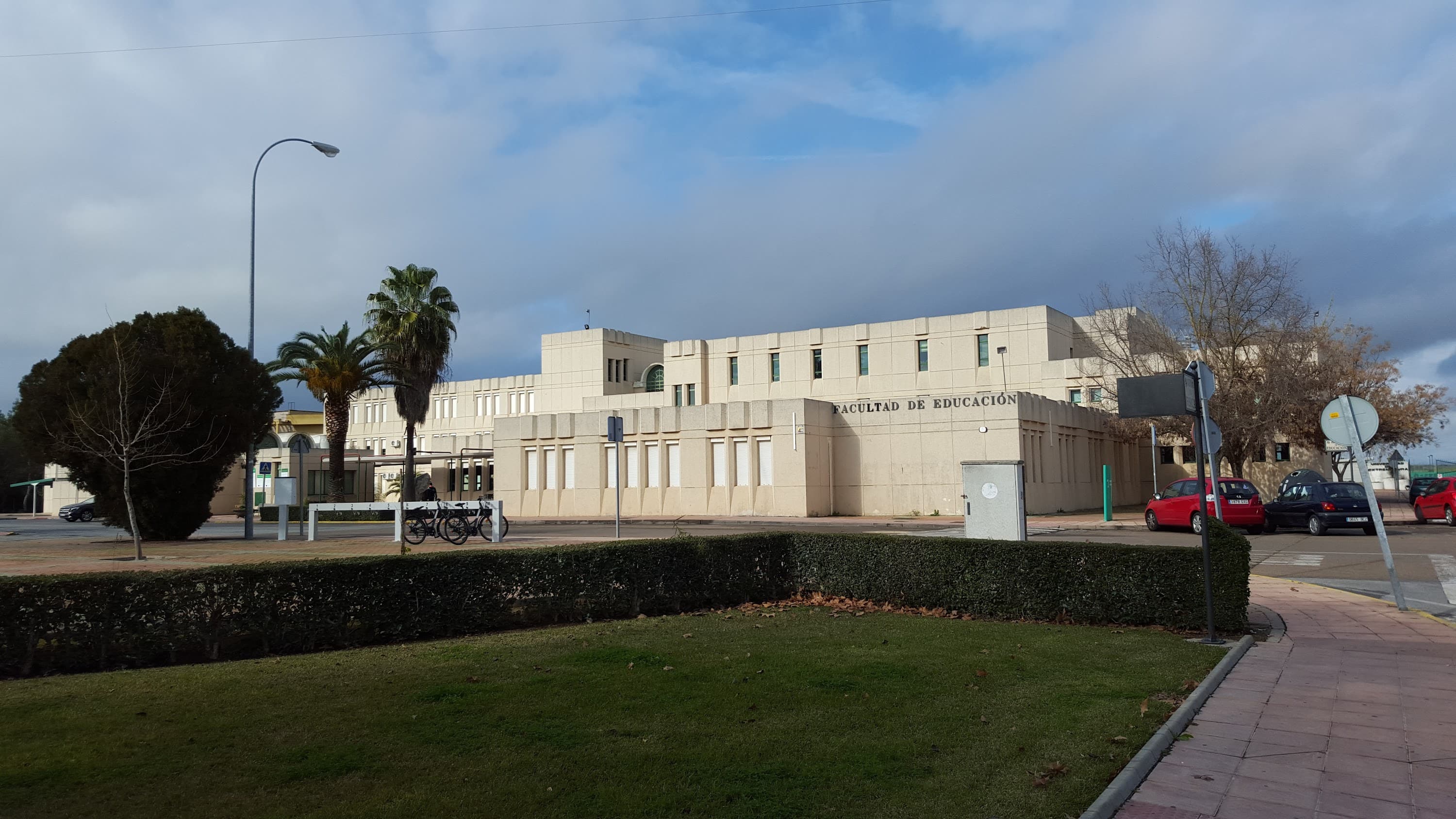Foto del campus Facultad de Educación y Psicología
