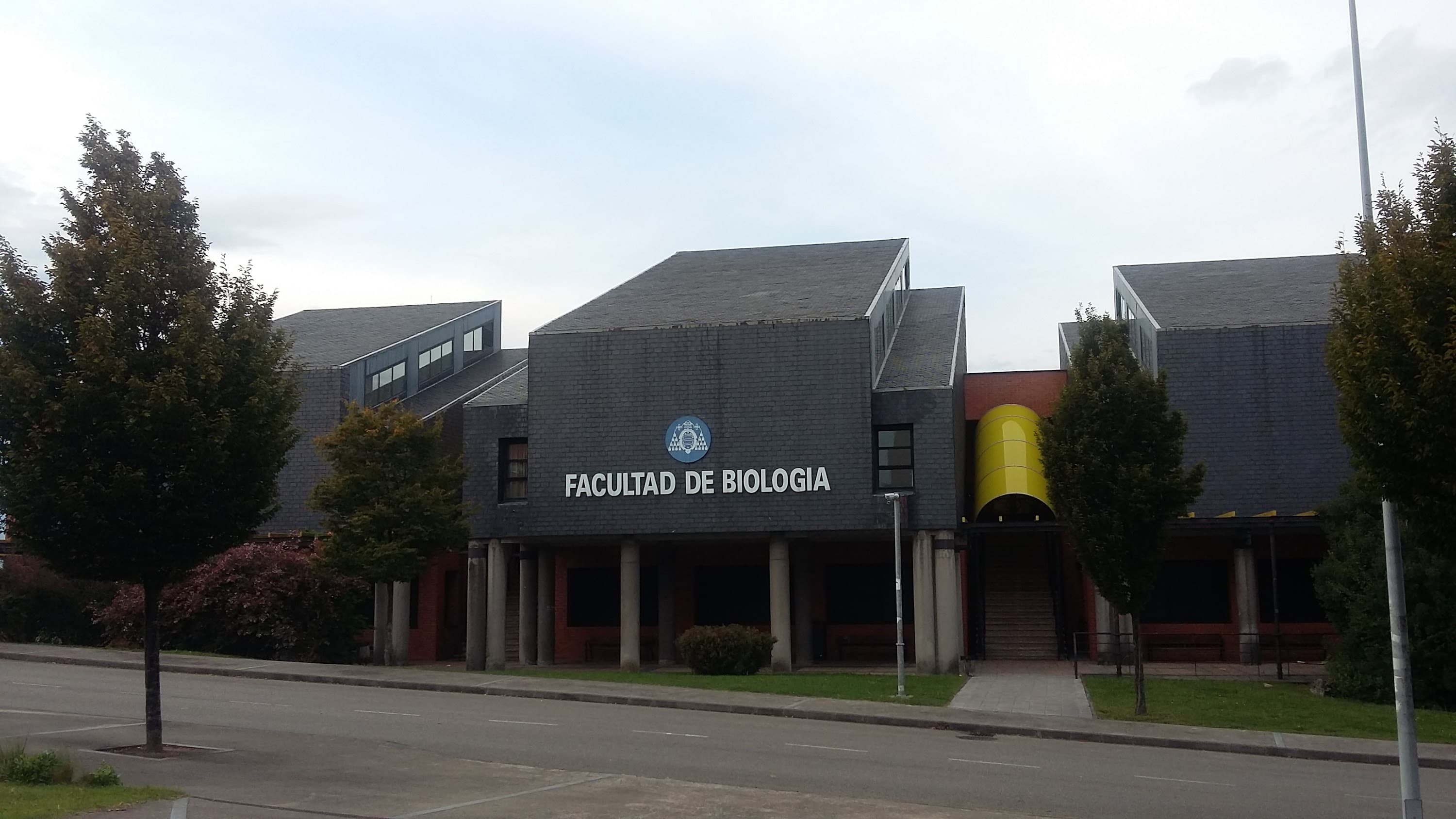 Foto secundaria del campus Facultad de Biología