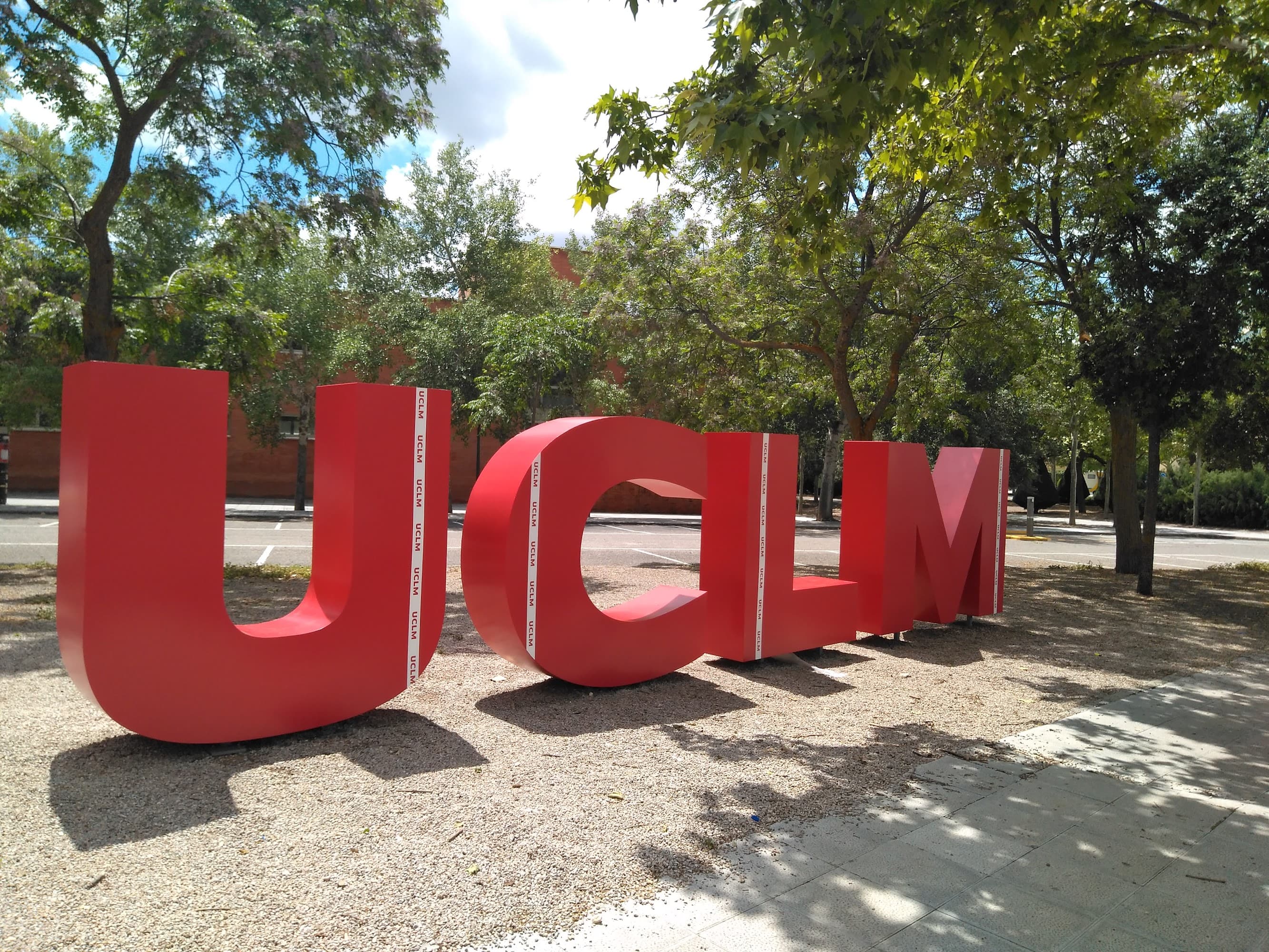 Foto secundaria del campus Facultad de Enfermería de Ciudad Real