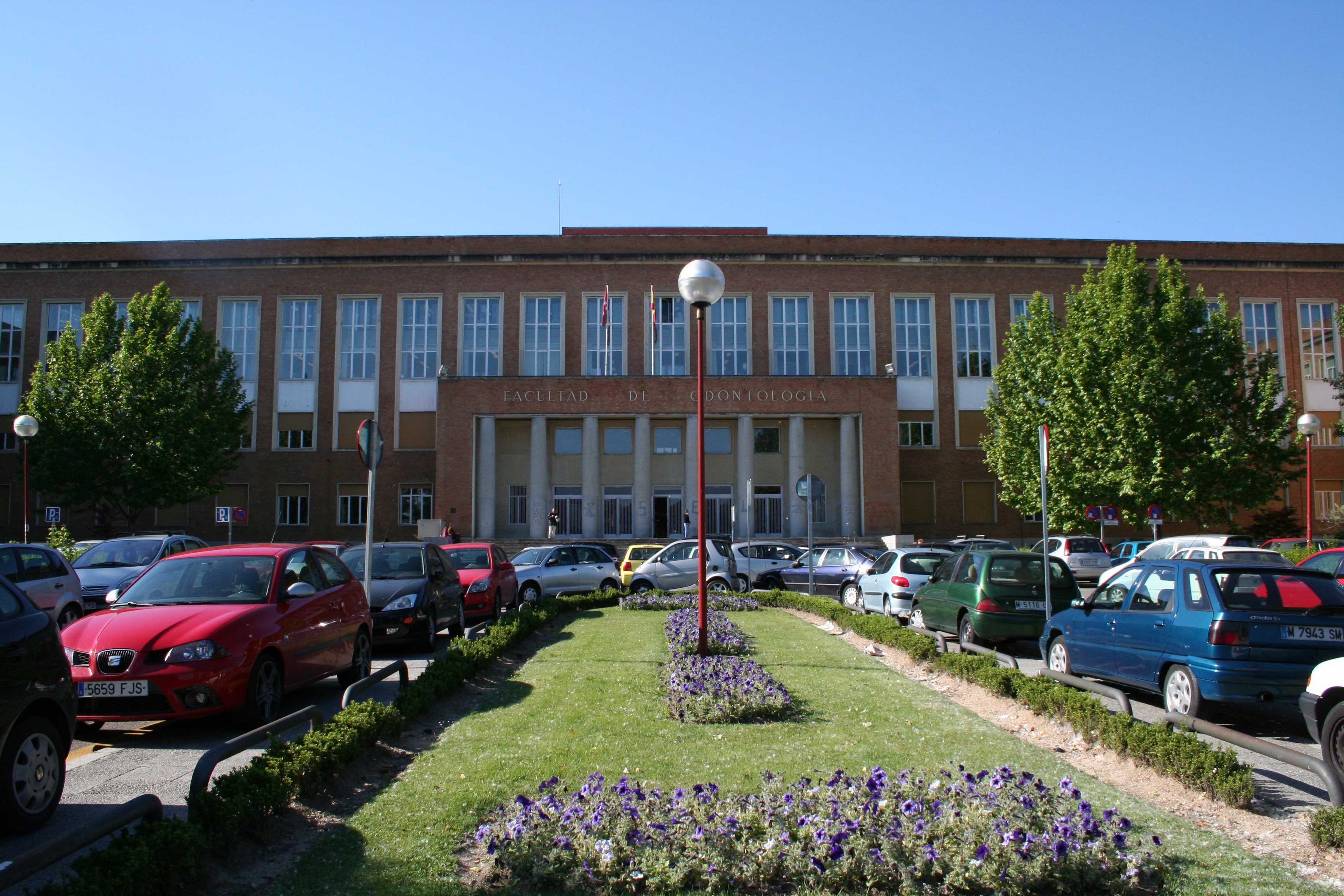 Foto secundaria del campus Facultad de Odontología