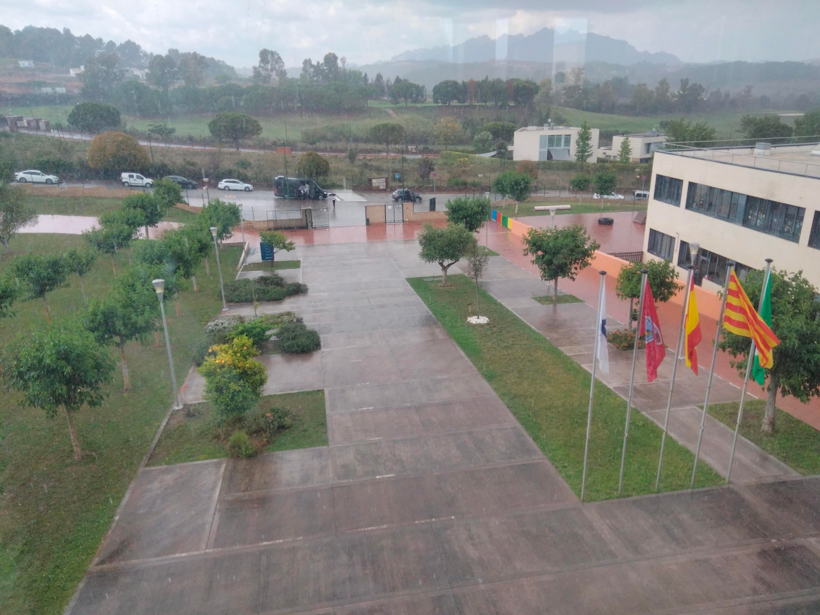 Foto secundaria del campus Agora International School Barcelona