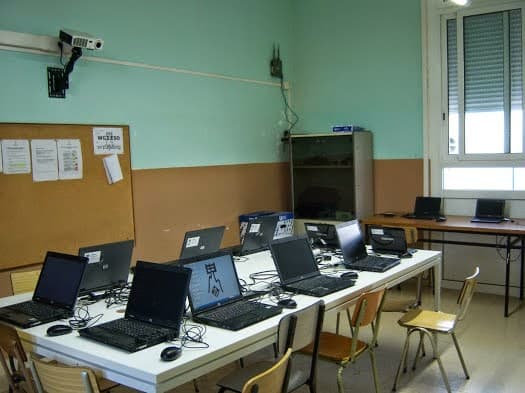 Foto secundaria del campus Mare de Déu de Montserrat