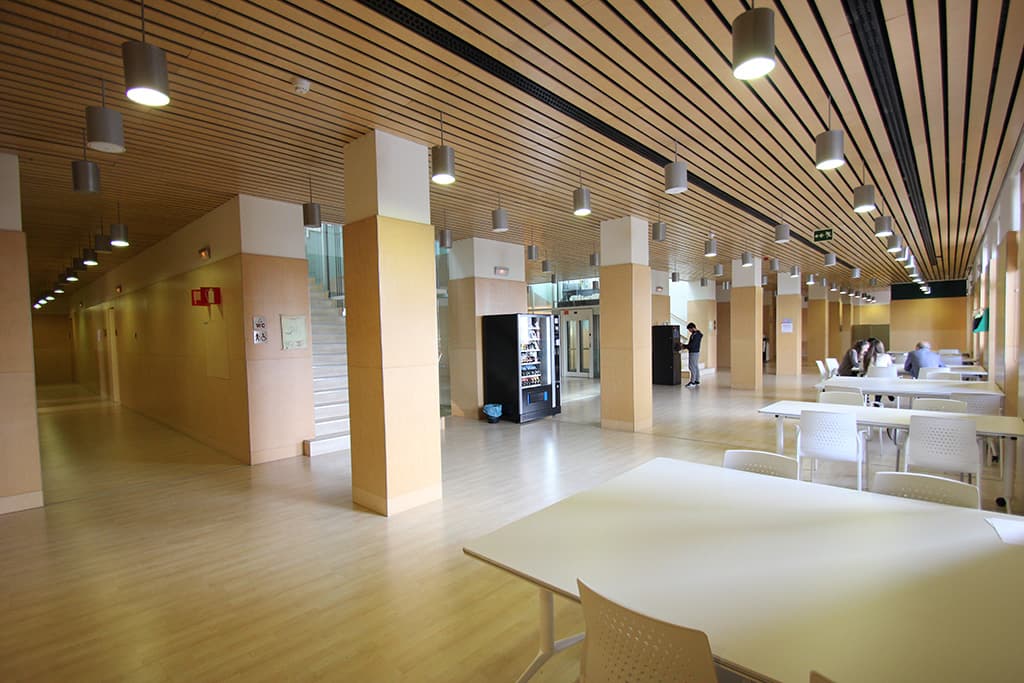 Foto secundaria del campus Facultad de Humanidades y Ciencias Sociales