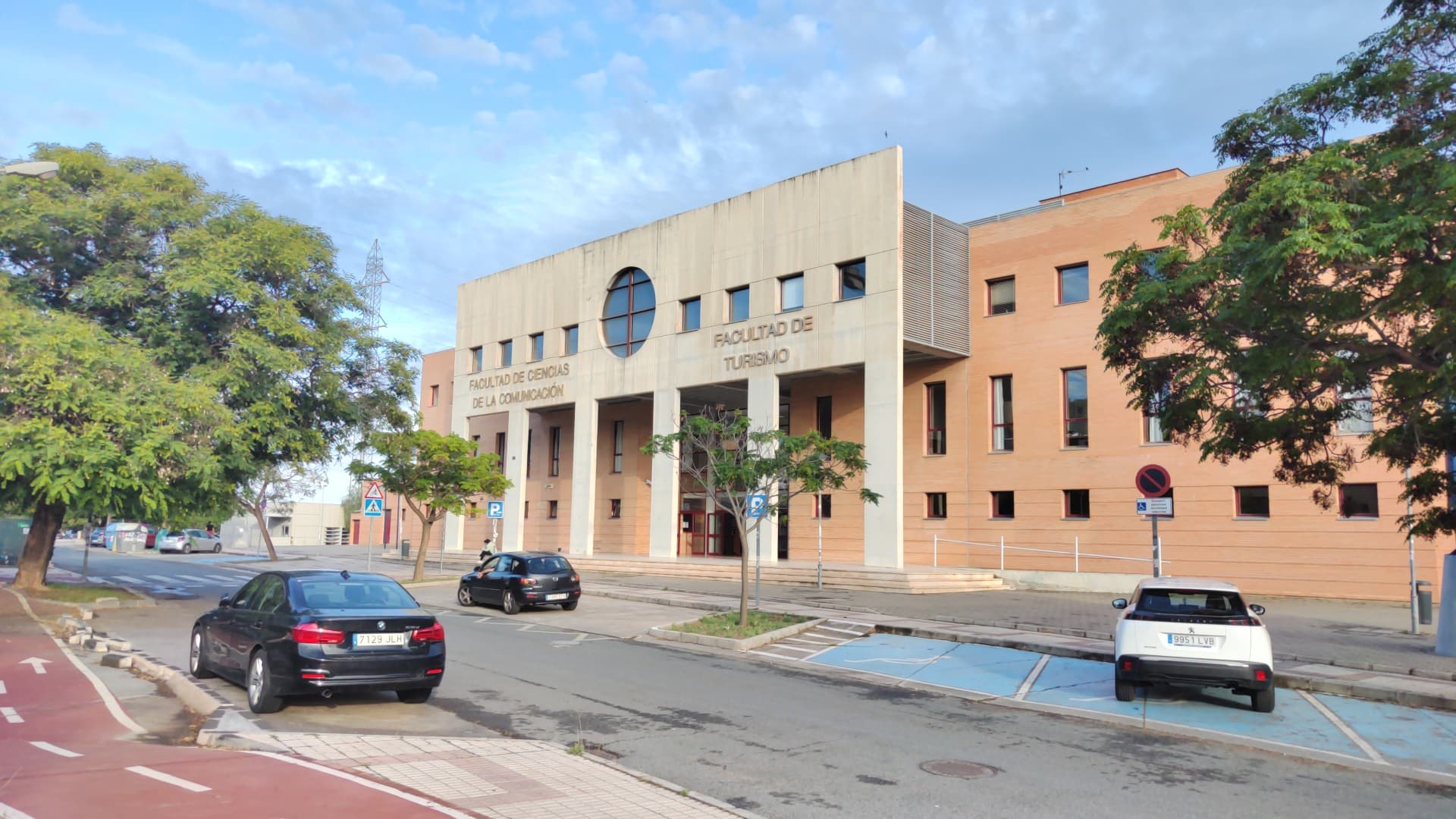 Foto del campus Facultad de Ciencias de la Comunicación